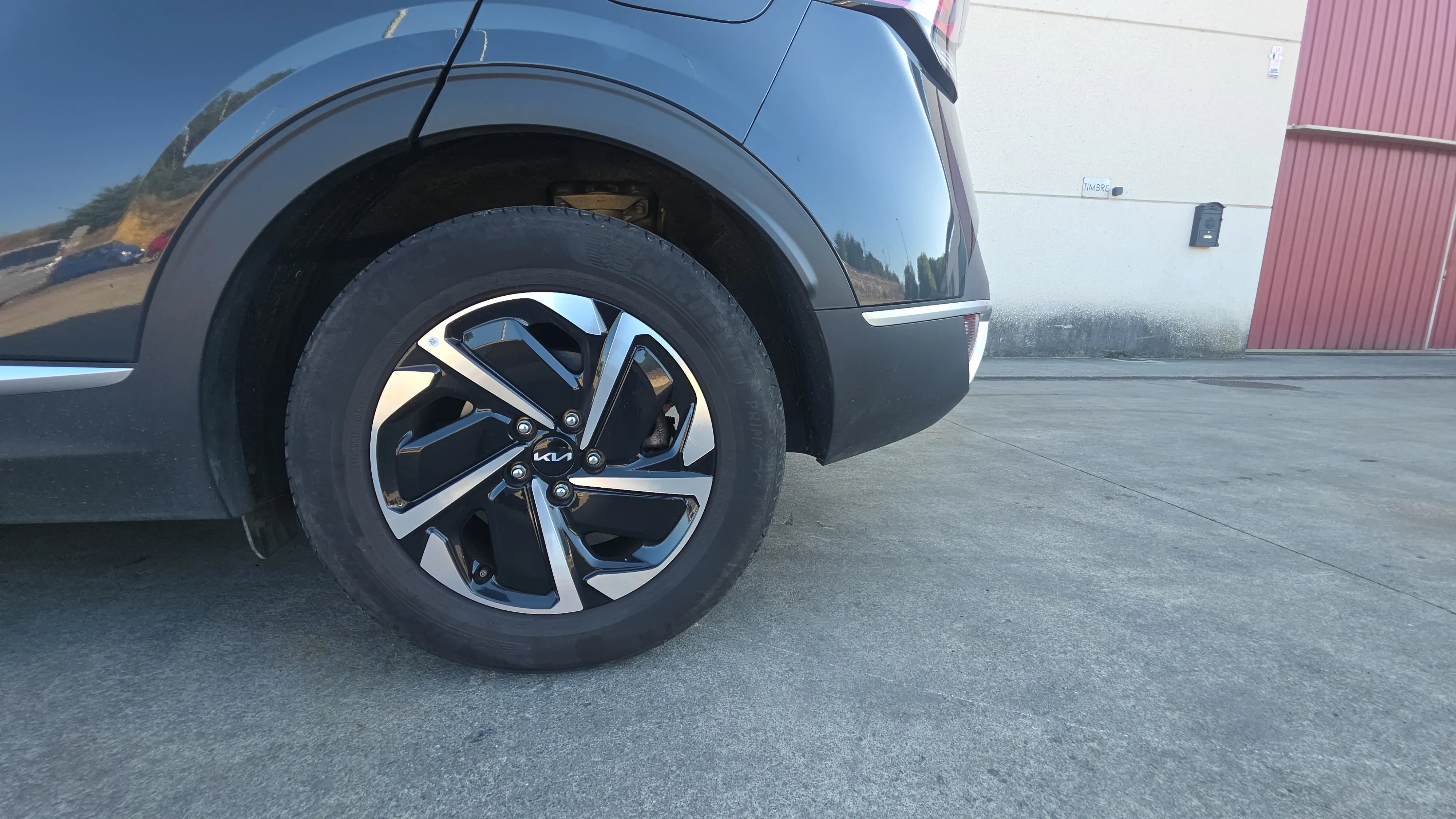 Kia Sportage 1.6 T-GDi HEV Drive 4x2 - foto 30