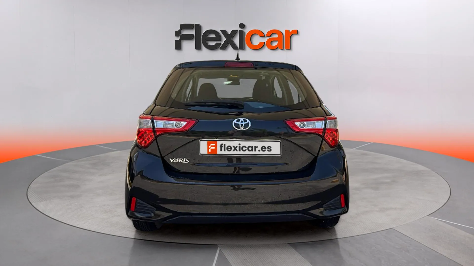 Toyota Yaris 1.5 110 Active - foto 6