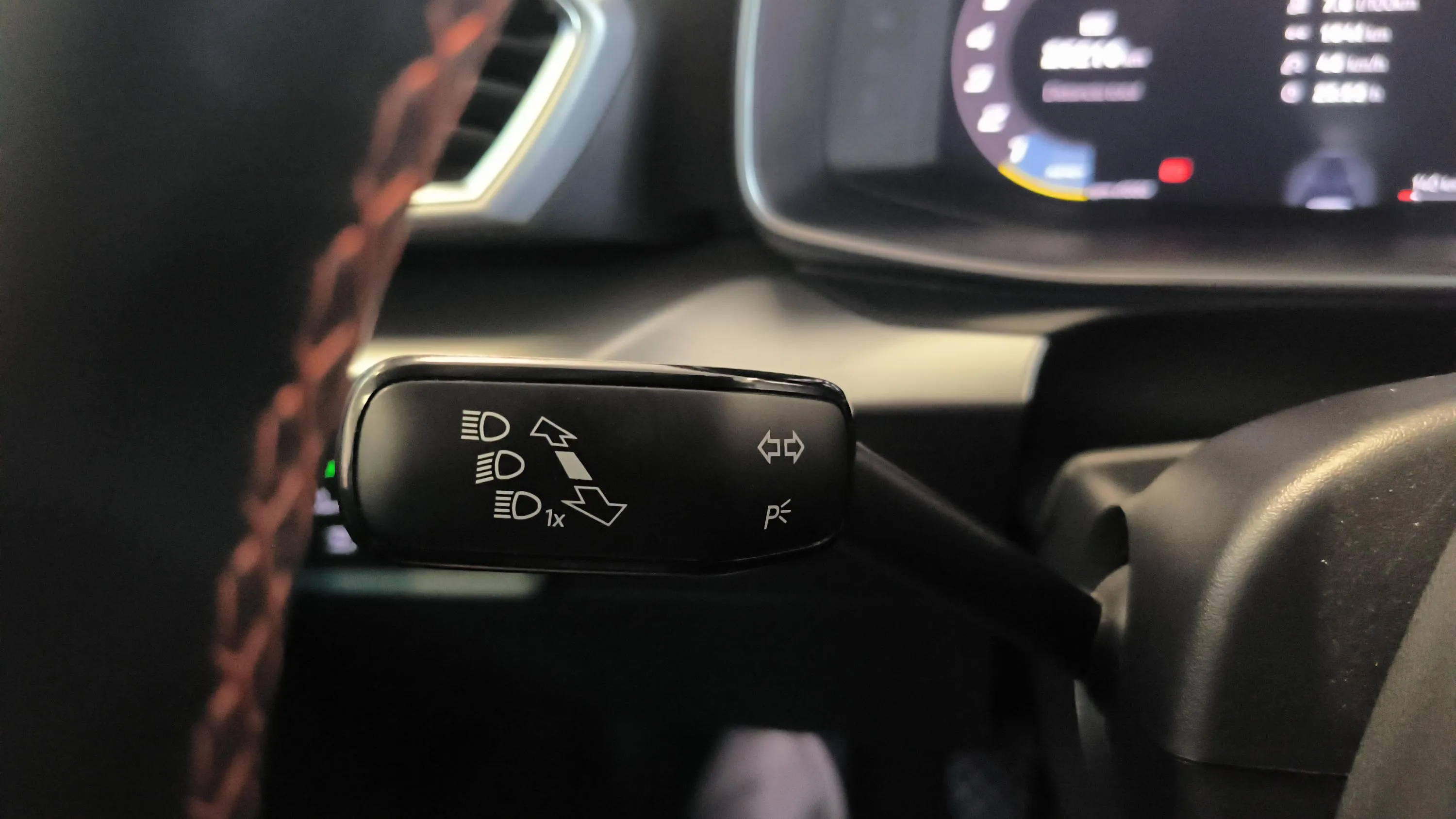 SEAT León 1.5 TSI FR 25 Aniversario - foto 17