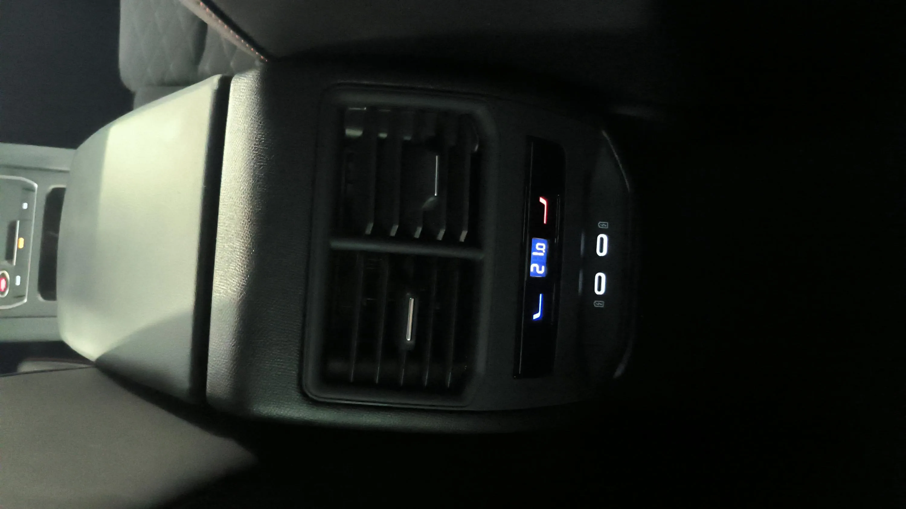 SEAT León 1.5 TSI FR 25 Aniversario - foto 25
