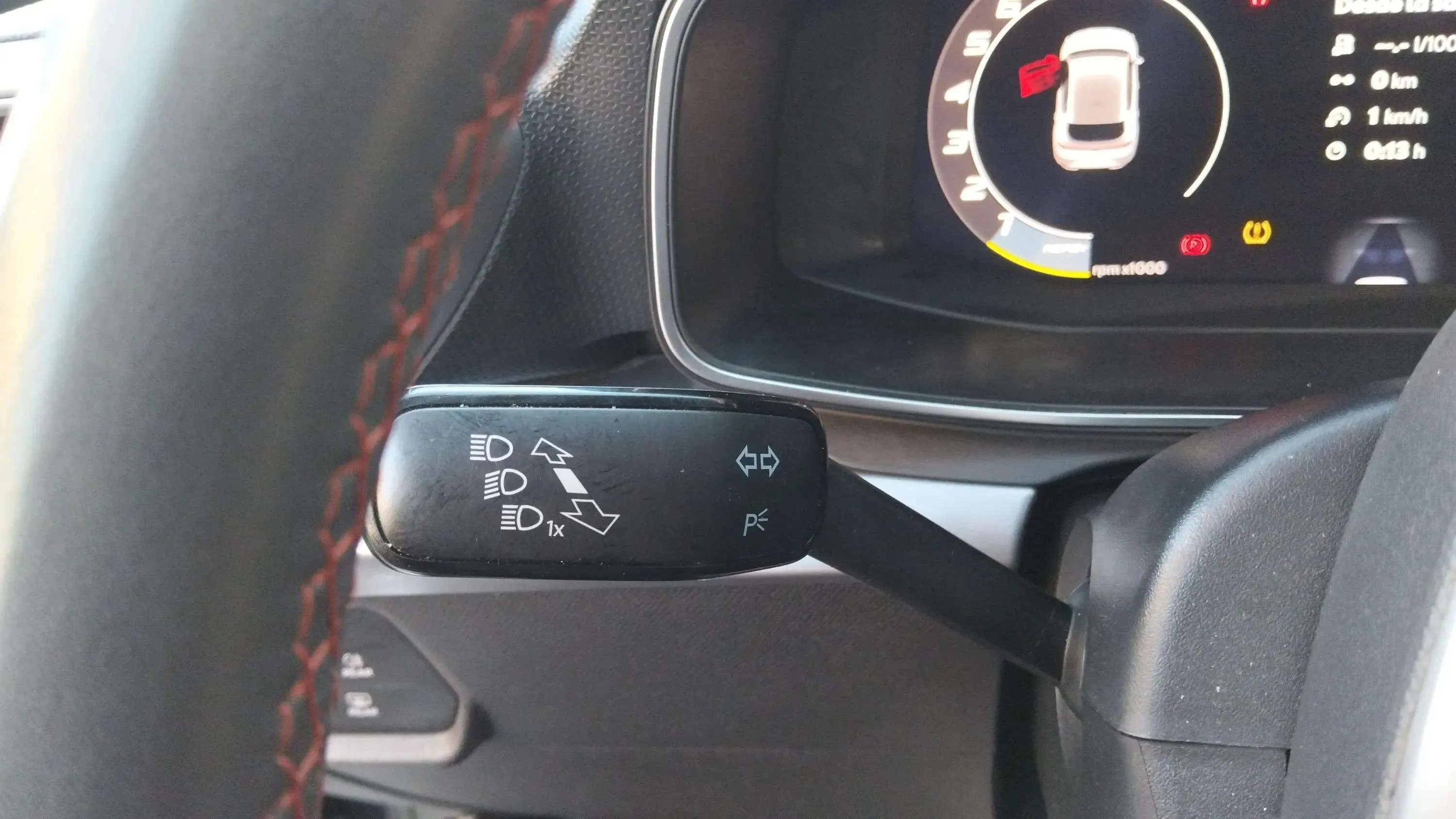 SEAT León 1.5 TSI FR 25 Aniversario - foto 10
