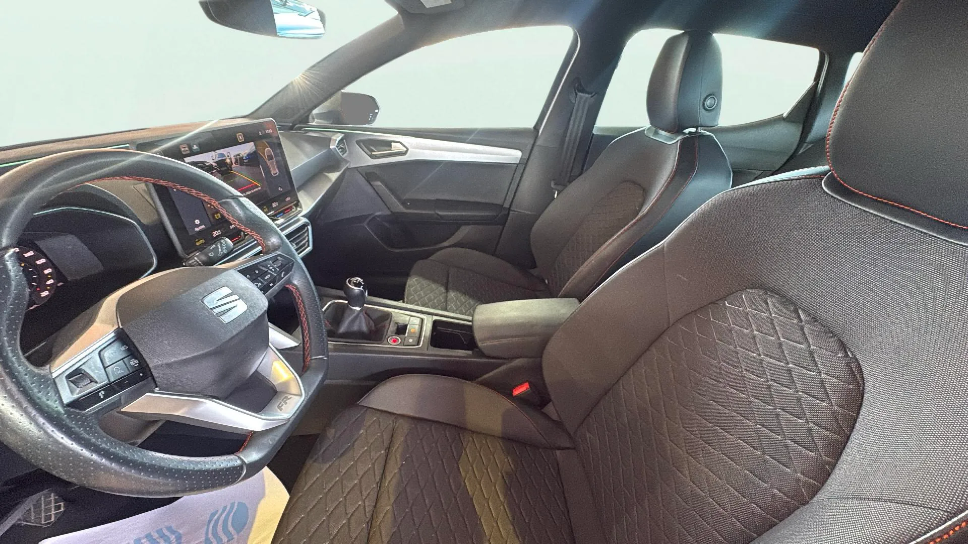 SEAT León 1.5 TSI FR 25 Aniversario - foto 17