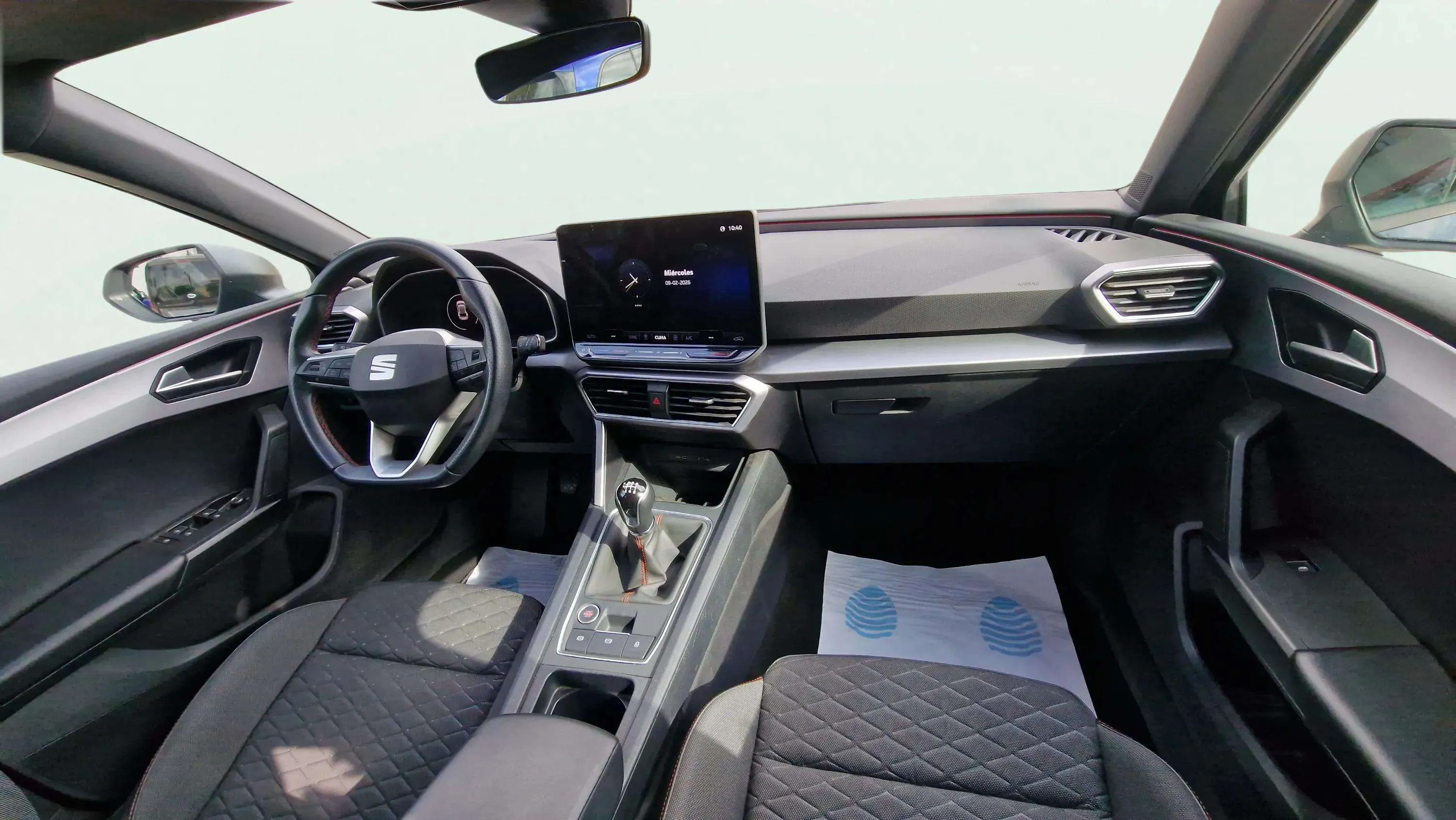 SEAT León 1.5 TSI FR 25 Aniversario - foto 15