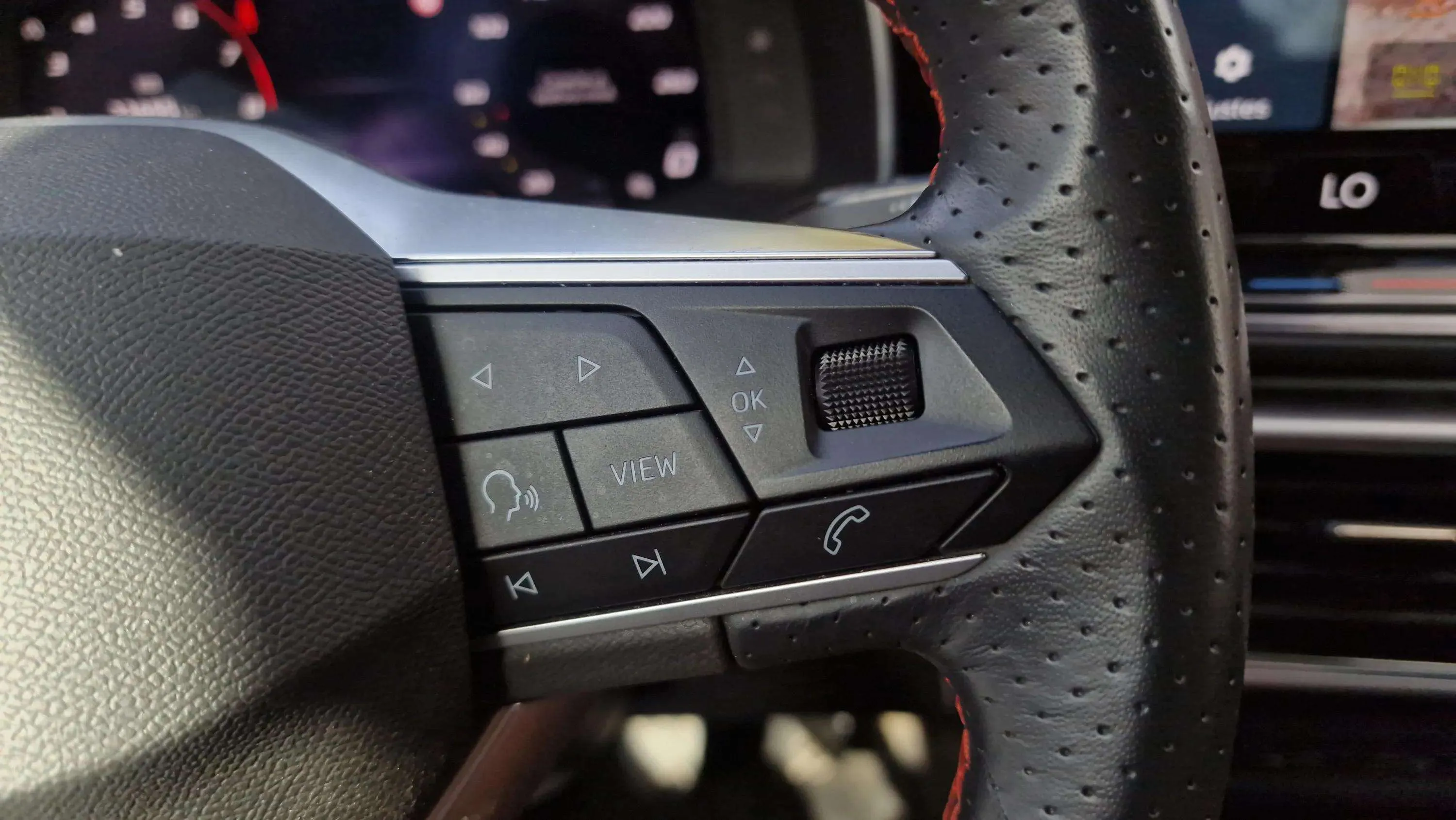 SEAT León 1.5 TSI FR 25 Aniversario - foto 19