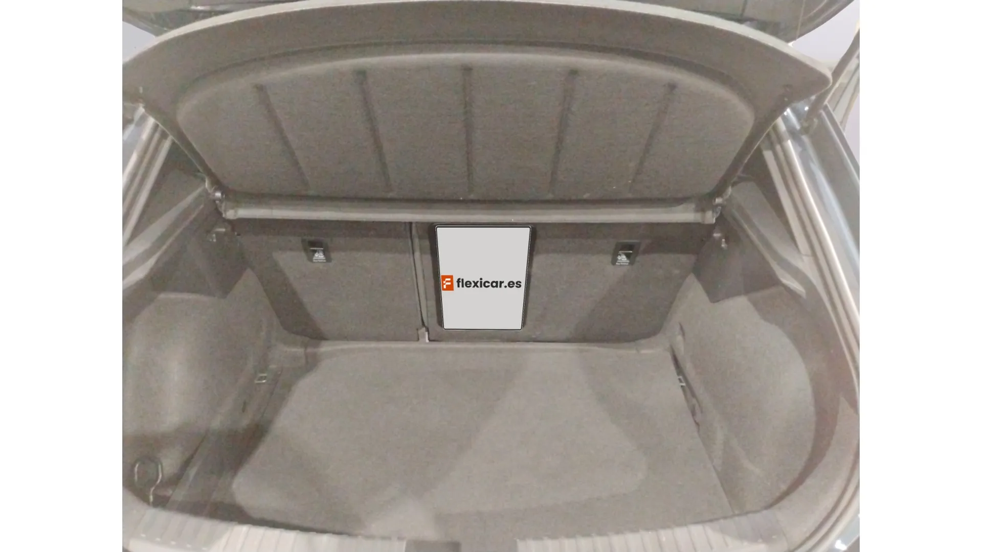 SEAT León 1.5 TSI FR 25 Aniversario - foto 16