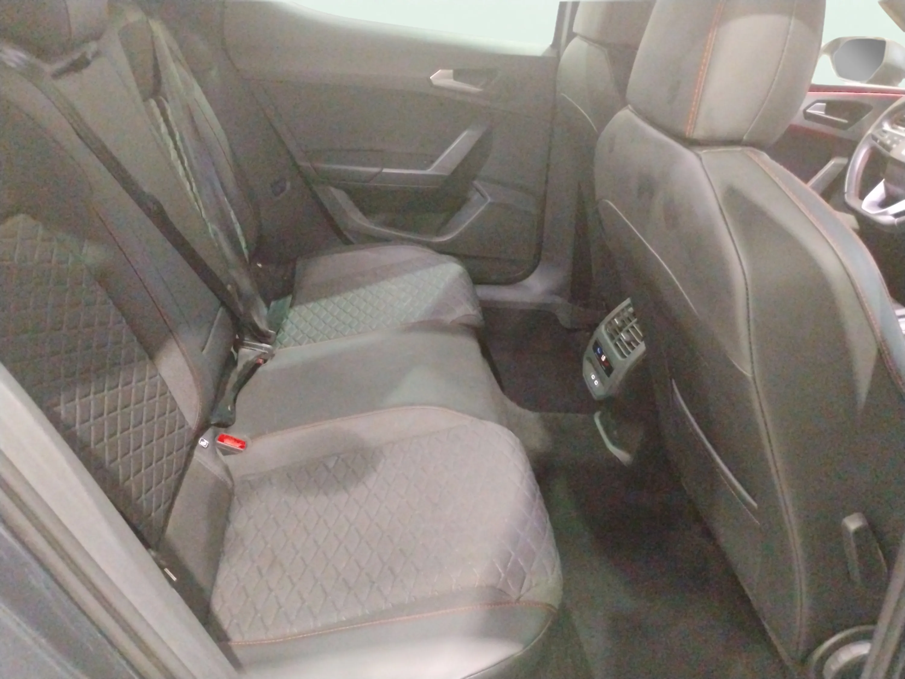 SEAT León 1.5 TSI FR 25 Aniversario - foto 14