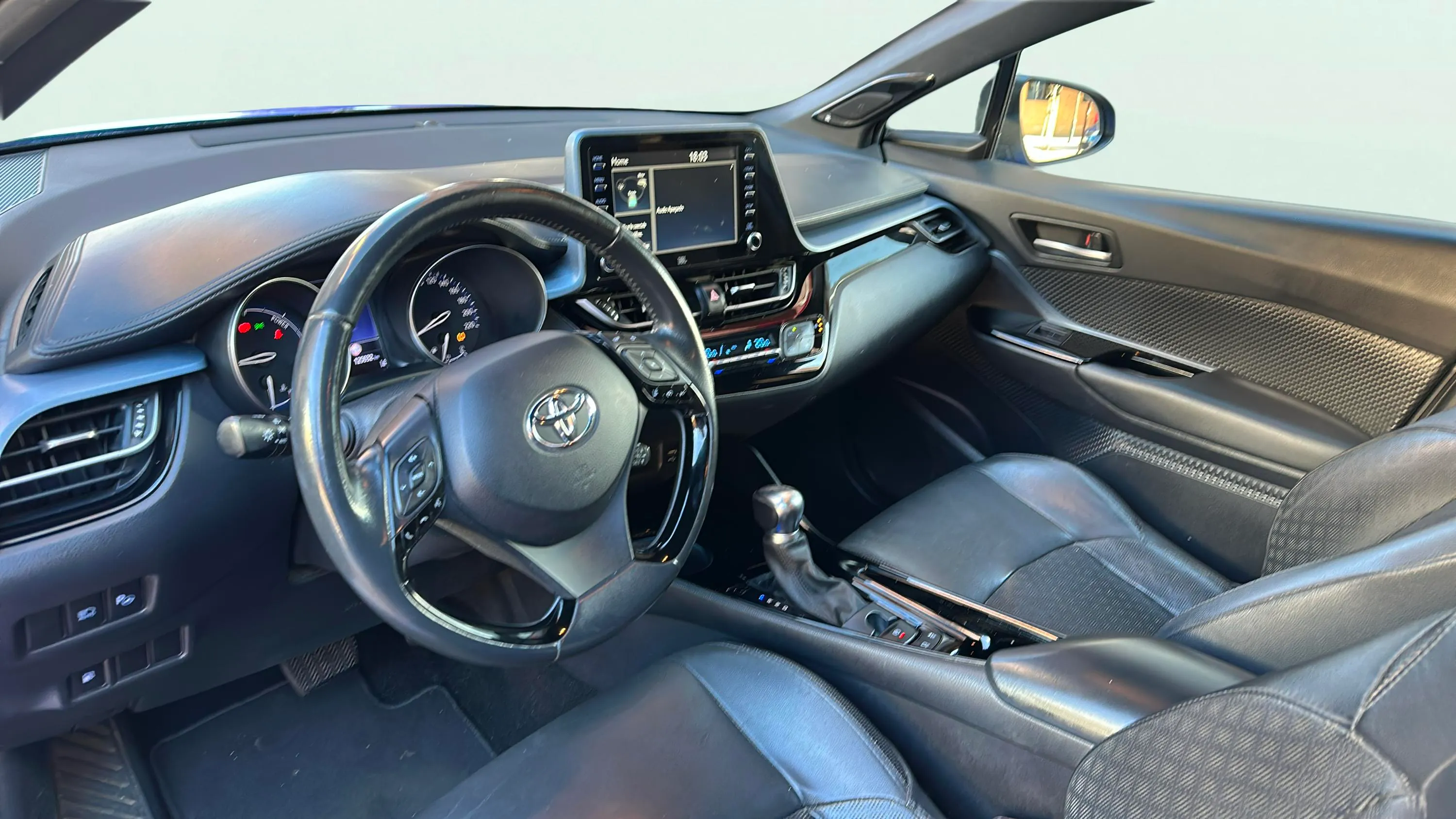 Toyota C-HR 2.0 180H Advance - foto 15