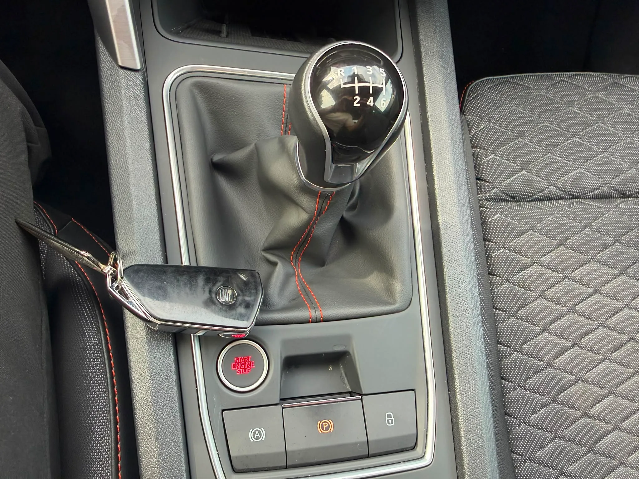 SEAT León SP 1.5 TSI FR 75 Aniversario - foto 18