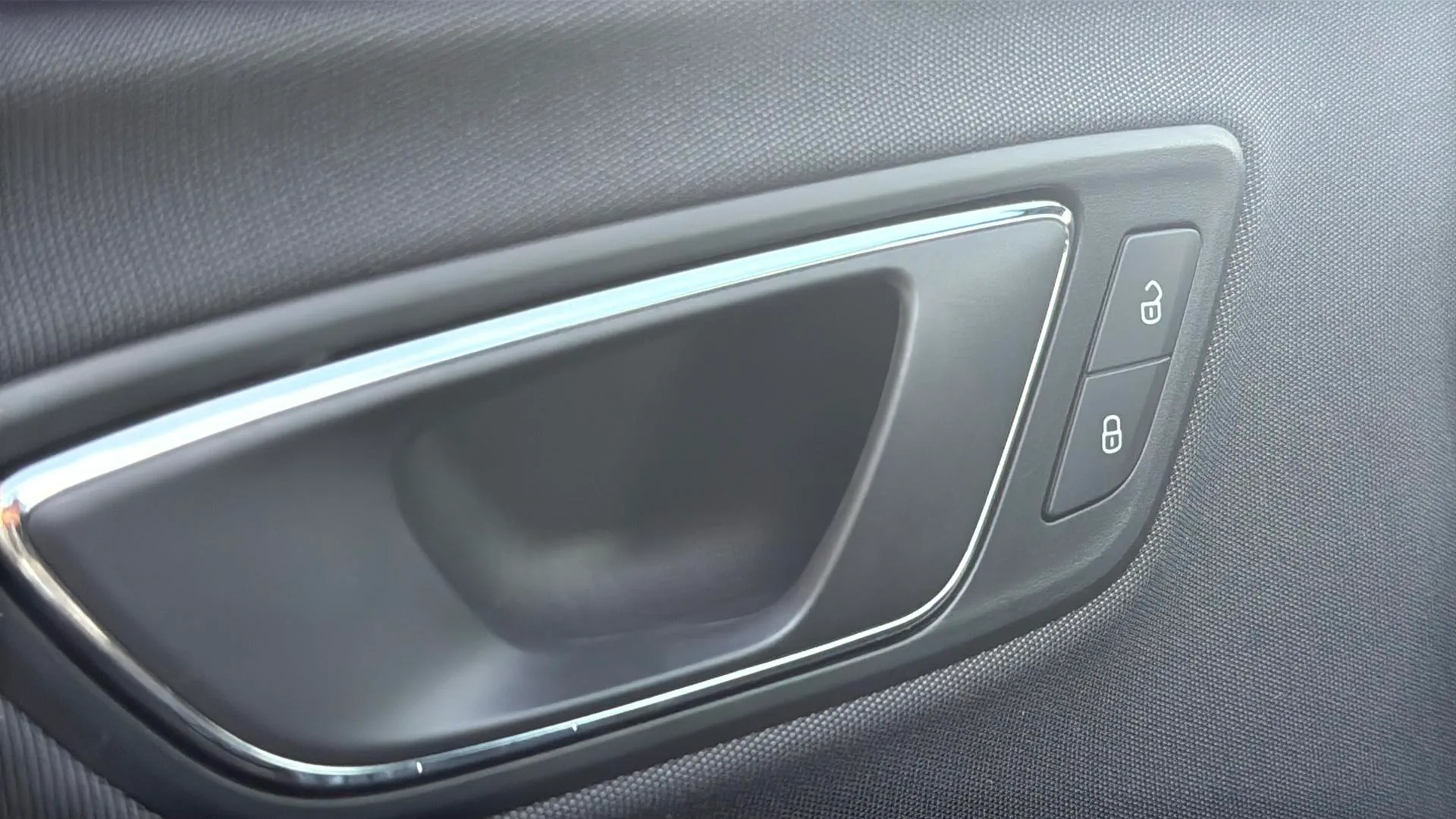 SEAT León 2.0 TSI DSG-7 FR Ed - foto 33