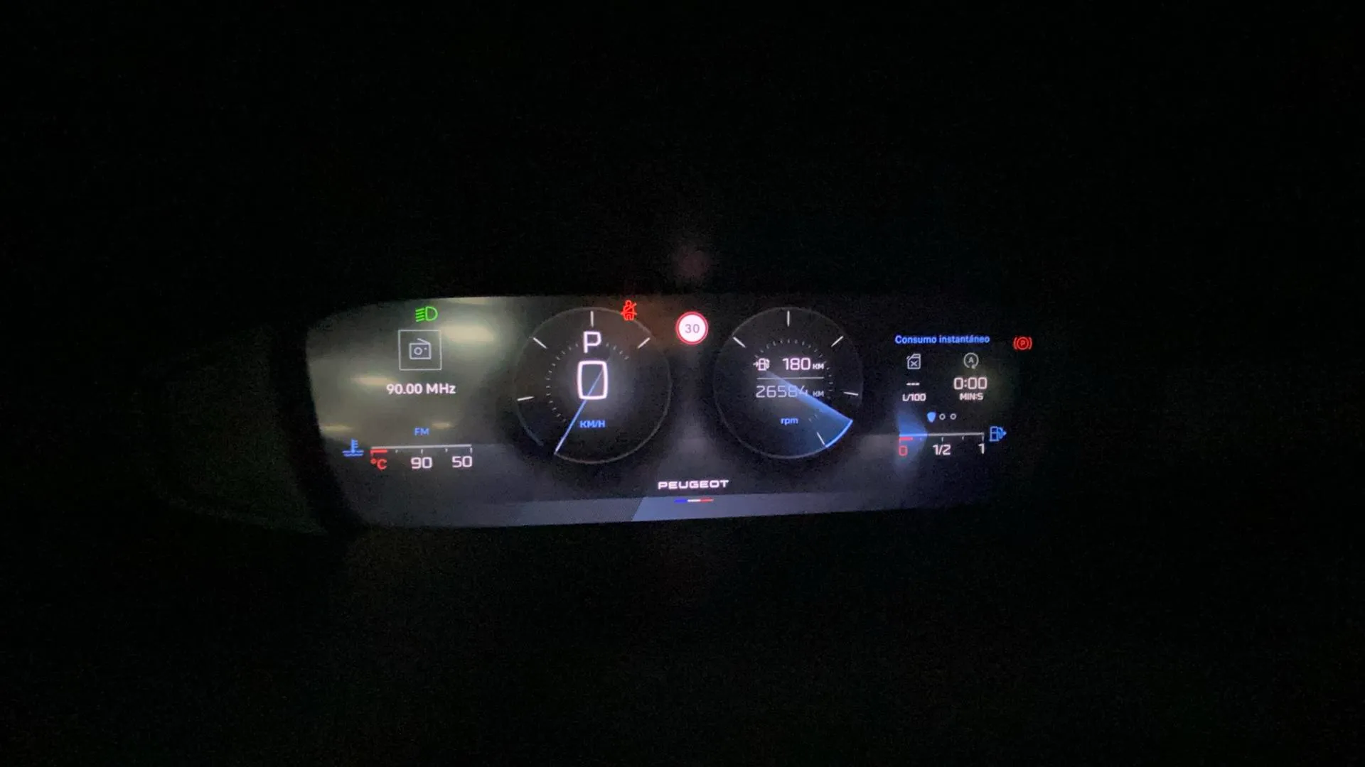 Peugeot 308 Active BlueHDi 130 EAT8 - foto 10