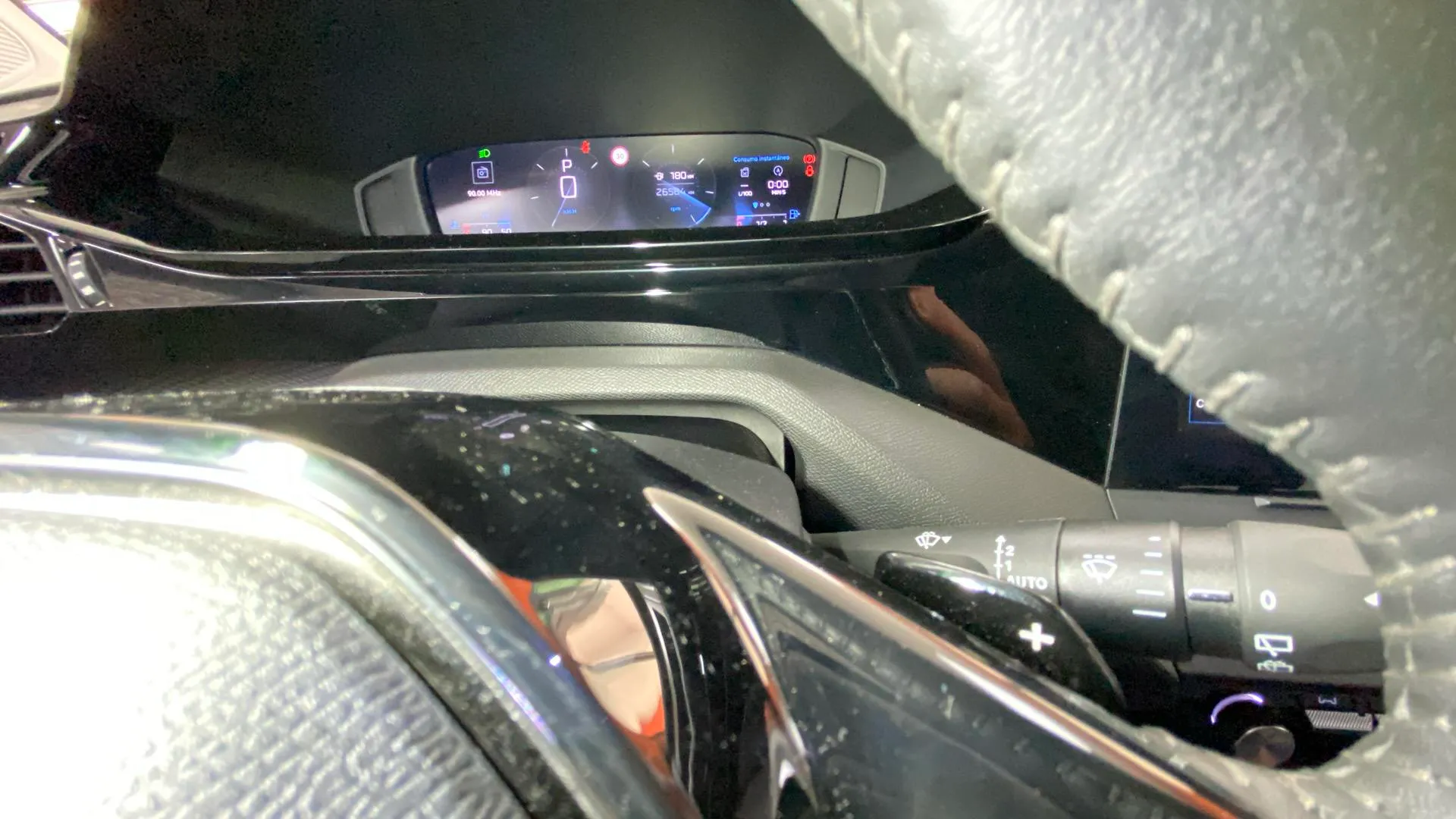 Peugeot 308 Active BlueHDi 130 EAT8 - foto 13