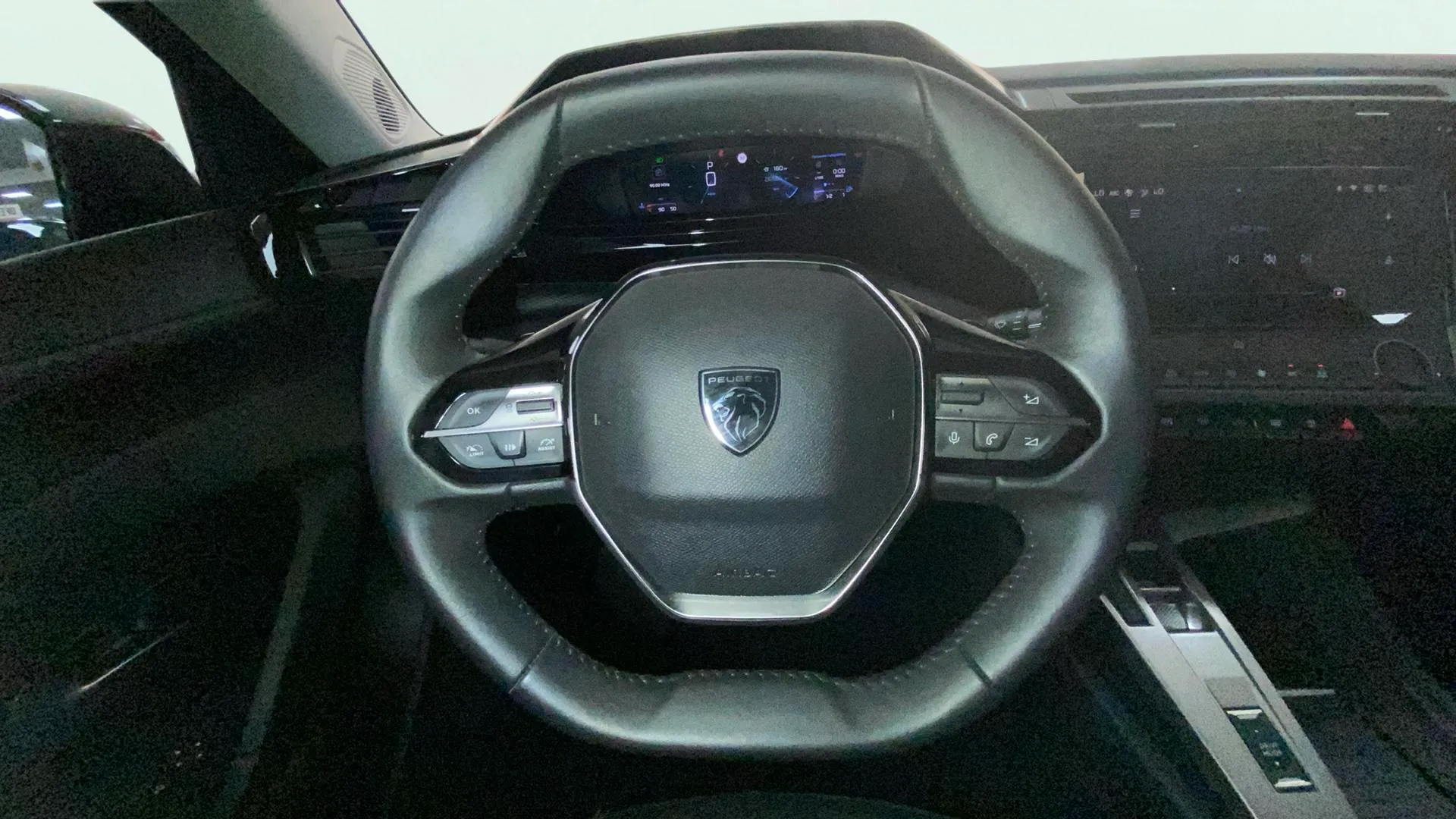 Peugeot 308 Active BlueHDi 130 EAT8 - foto 9