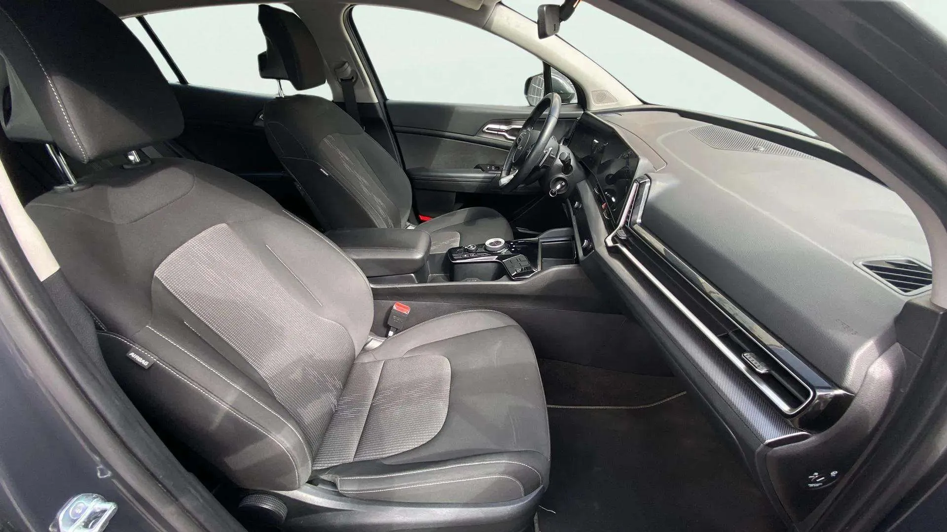 Kia Sportage 1.6 T-GDi MHEV Tech 4x2 DCT - foto 19