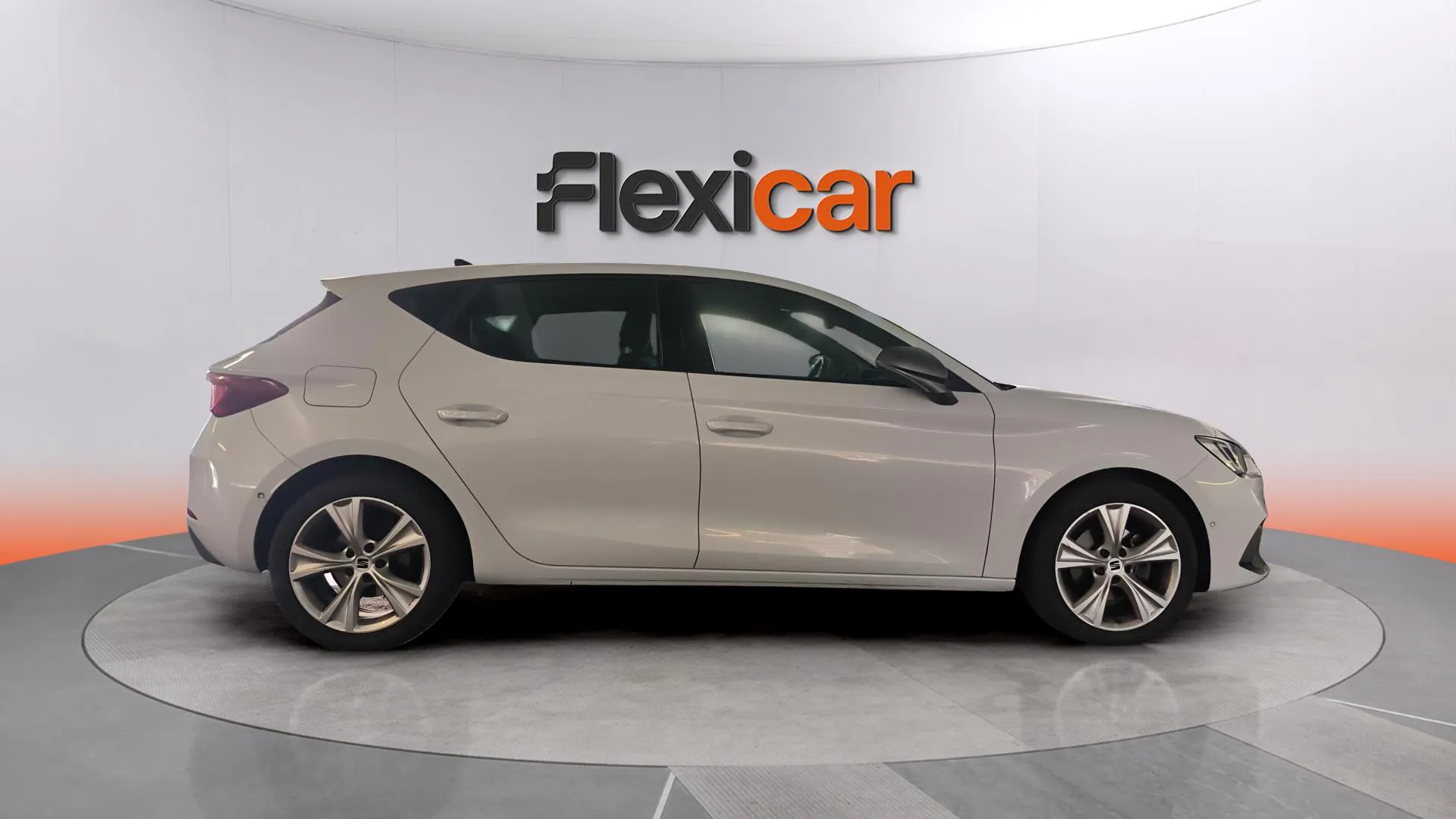 SEAT León SP 1.5 TSI FR 25 Aniversario - foto 7