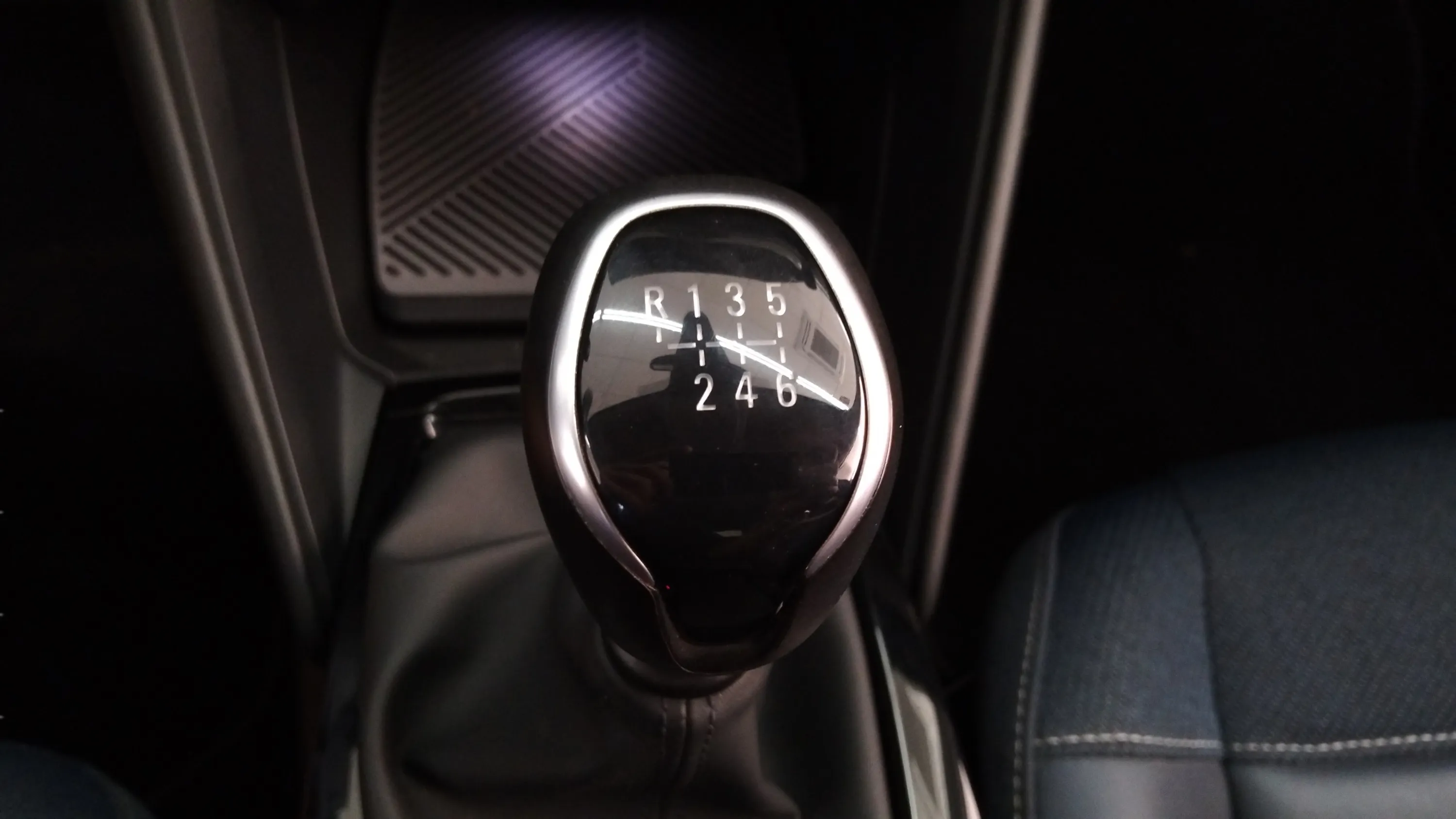 Citroën C4 PureTech 130 Feel - foto 19