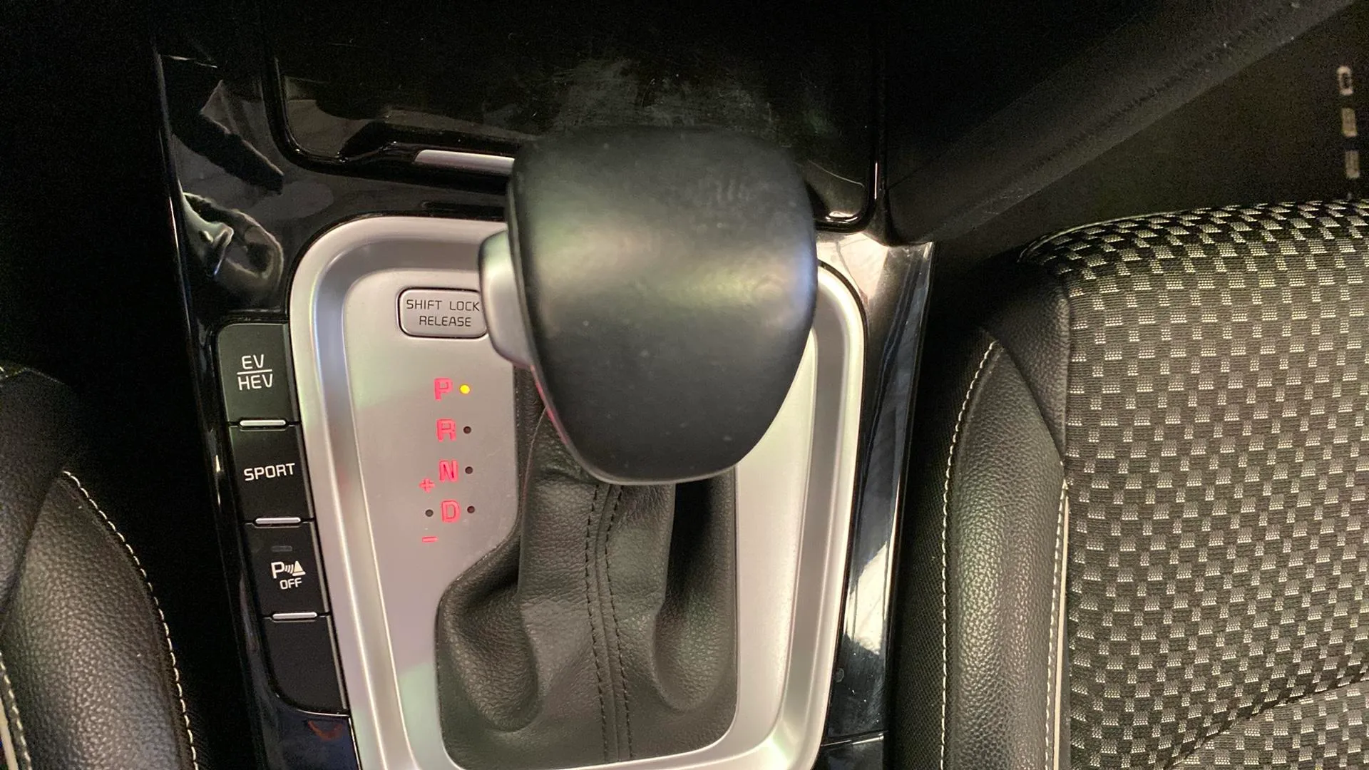 Kia XCeed 1.6 GDi PHEV eDrive - foto 31