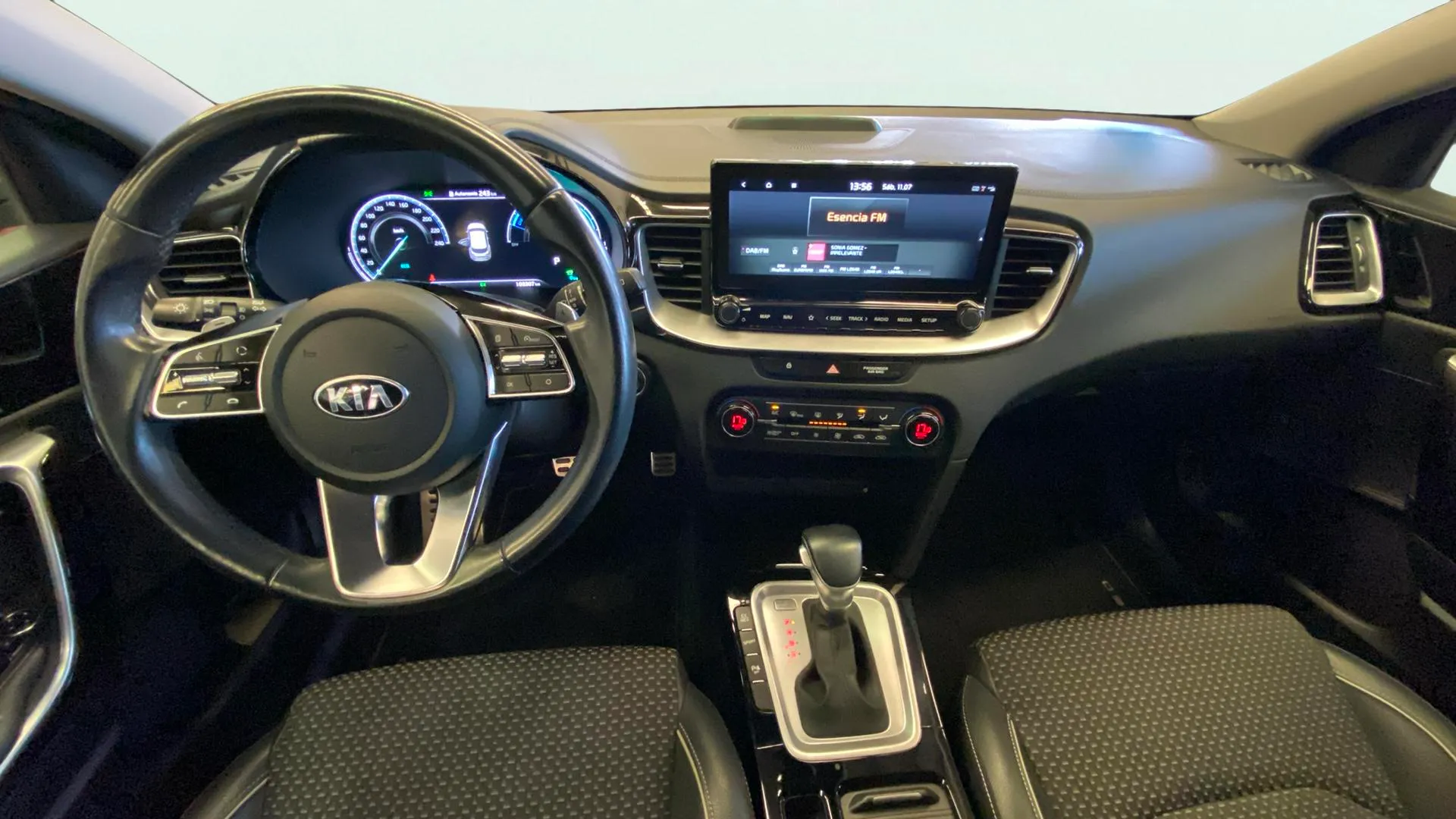 Kia XCeed 1.6 GDi PHEV eDrive - foto 17