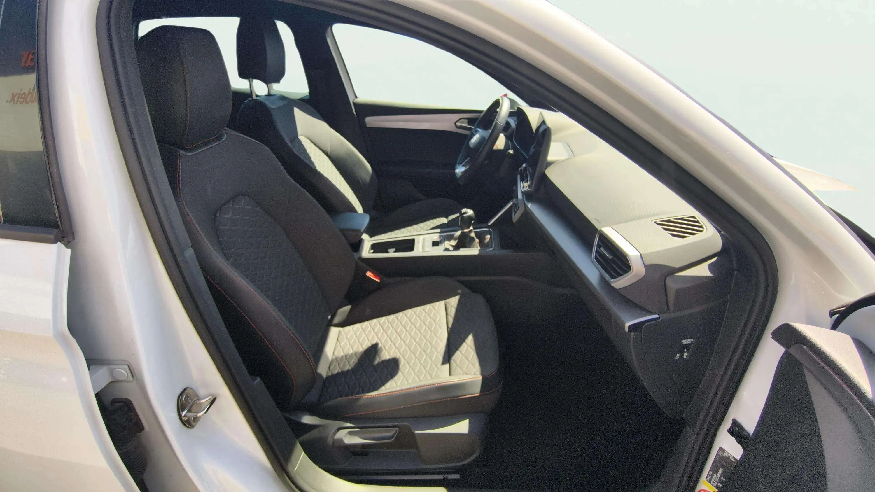 SEAT León SP 1.5 TSI FR 75 Aniversario - foto 18