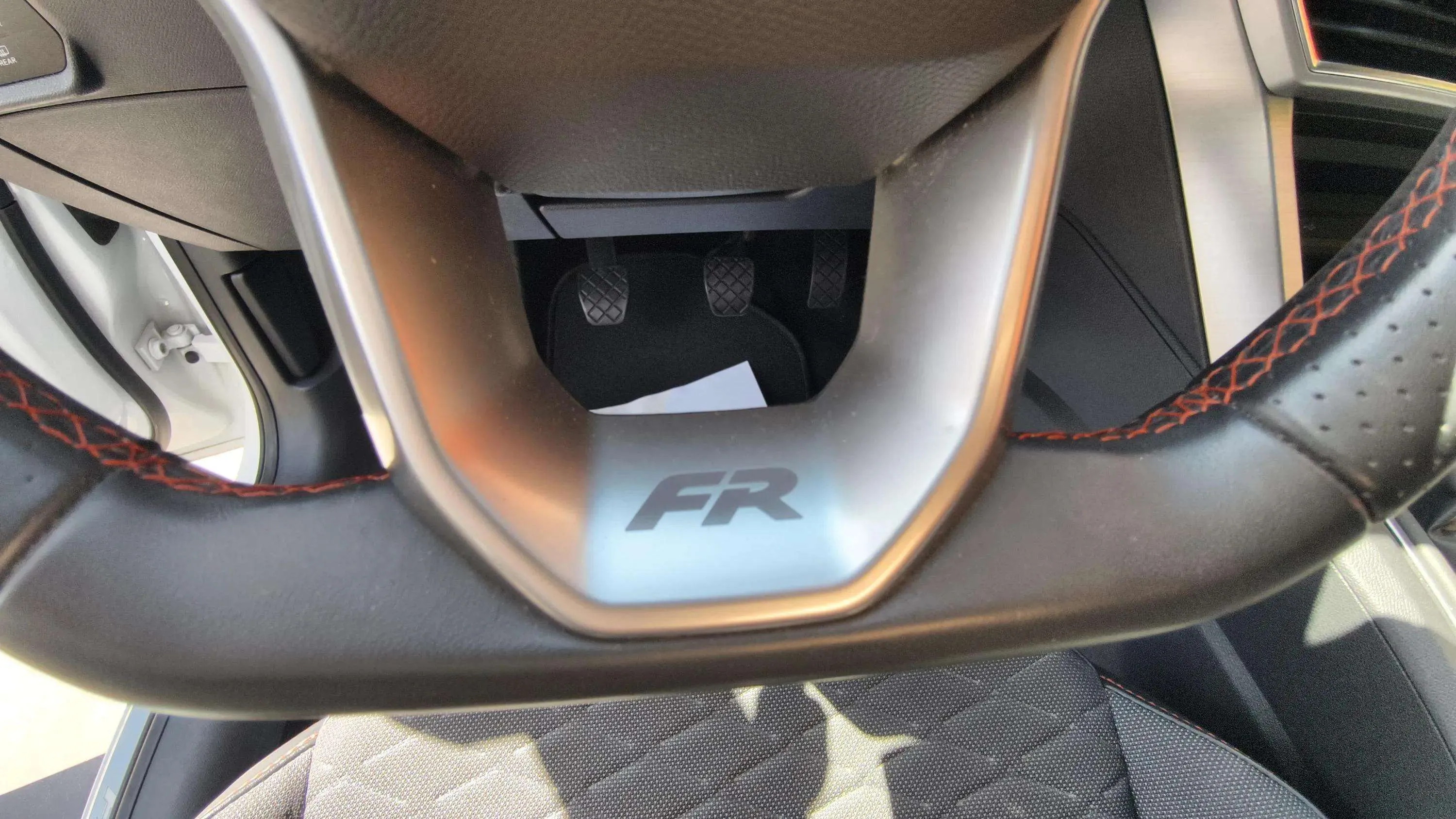 SEAT León SP 1.5 TSI FR 75 Aniversario - foto 17