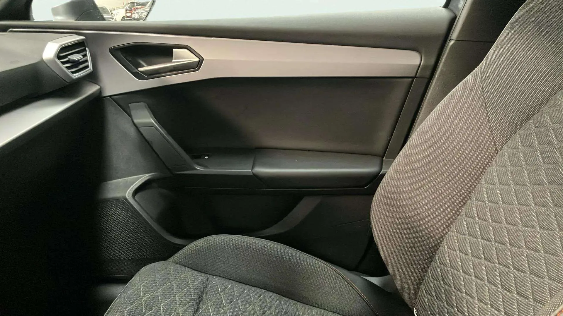 SEAT León 1.5 TSI FR 25 Aniversario - foto 18