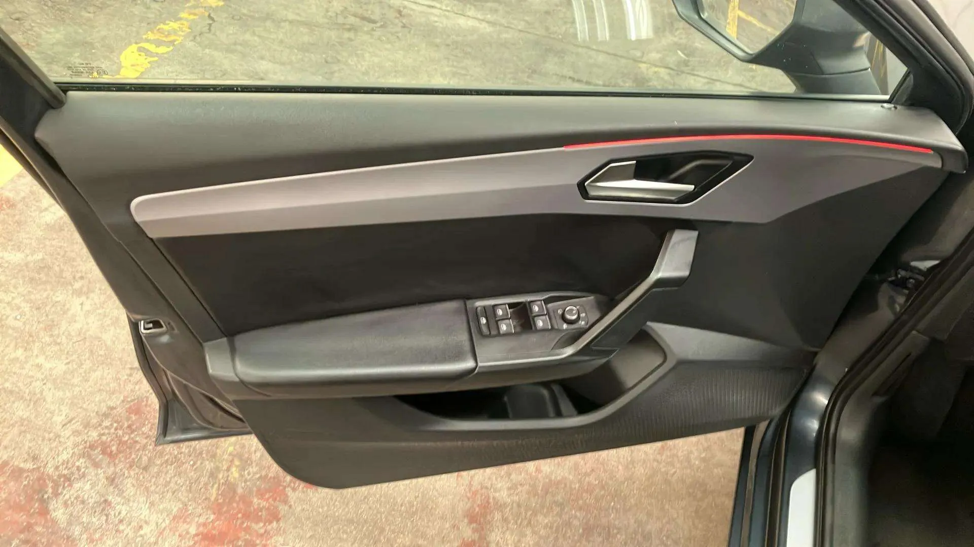SEAT León 1.5 TSI FR 25 Aniversario - foto 17