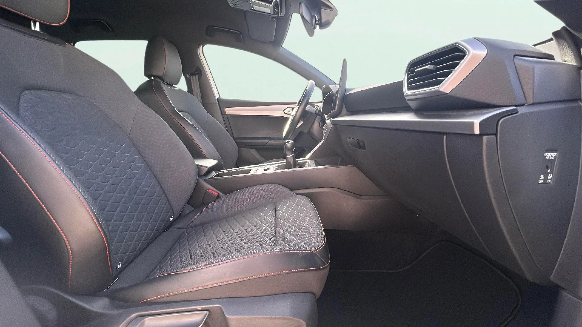SEAT León 1.5 TSI FR 25 Aniversario - foto 16