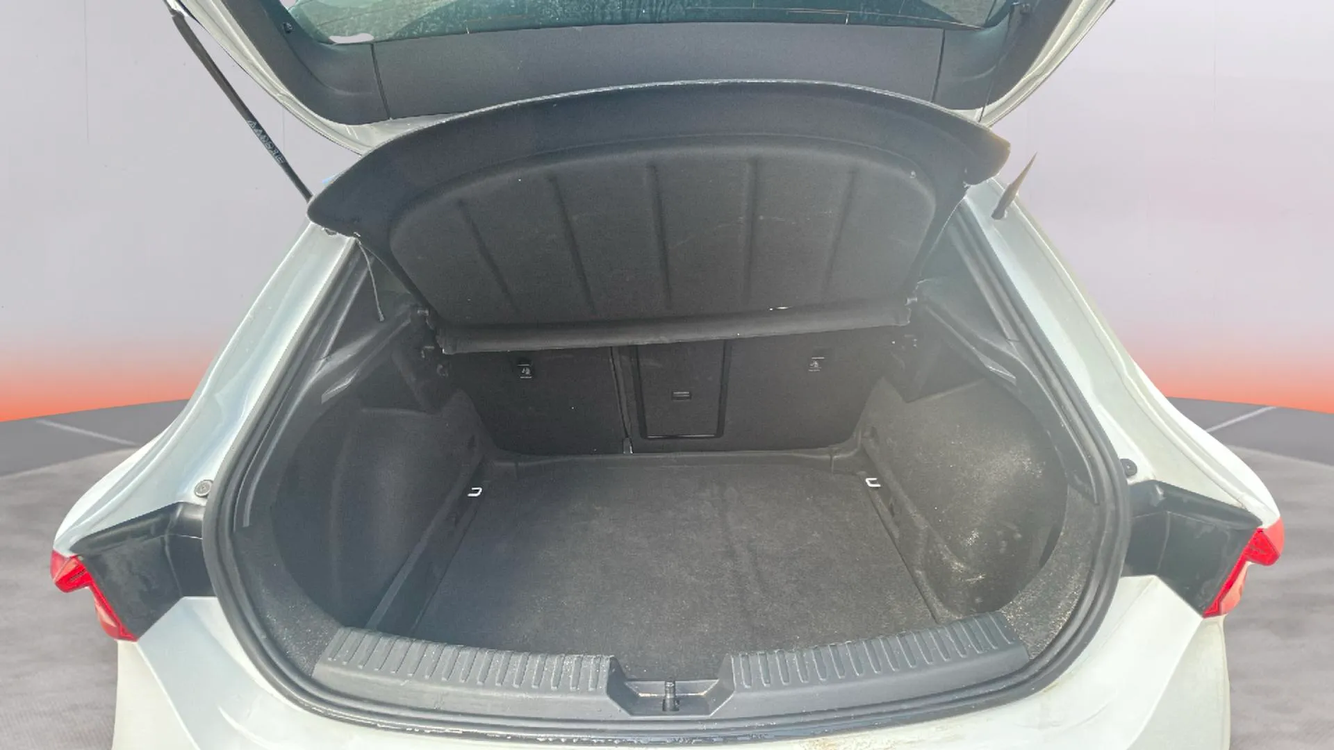 SEAT León 1.5 TSI FR 25 Aniversario - foto 17