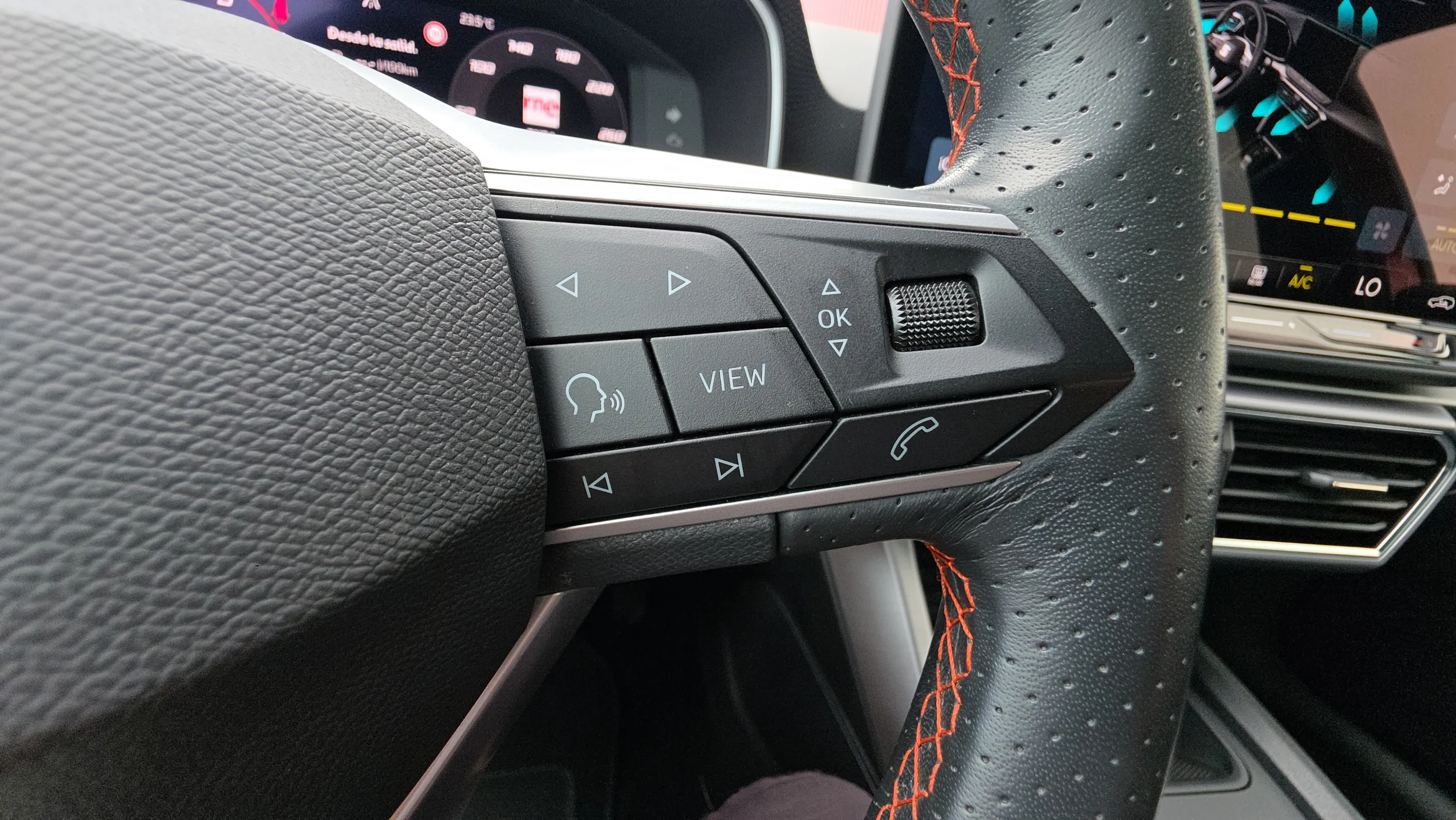 SEAT León 1.5 TSI FR 75 Aniversario - foto 15