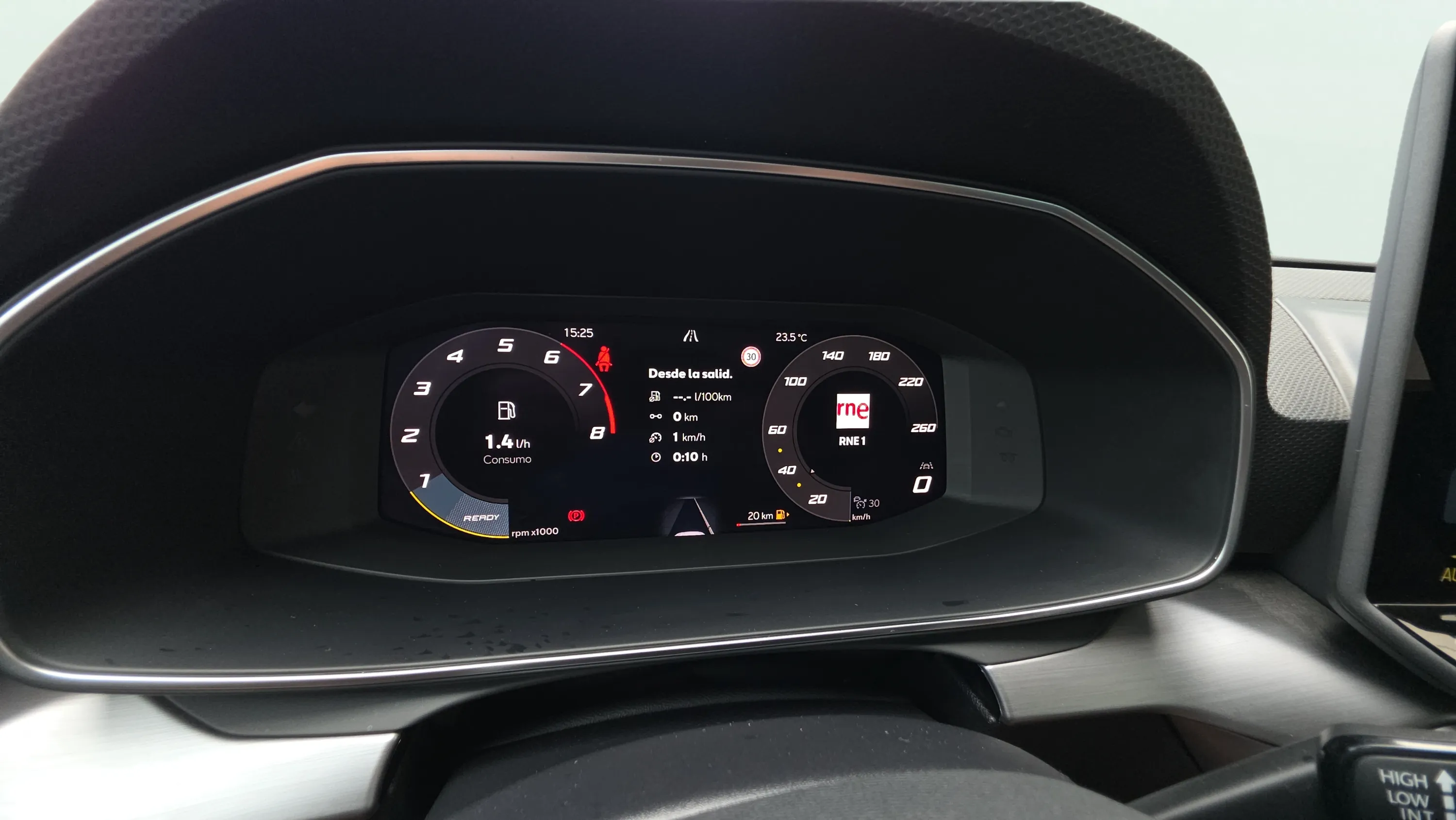SEAT León 1.5 TSI FR 75 Aniversario - foto 16
