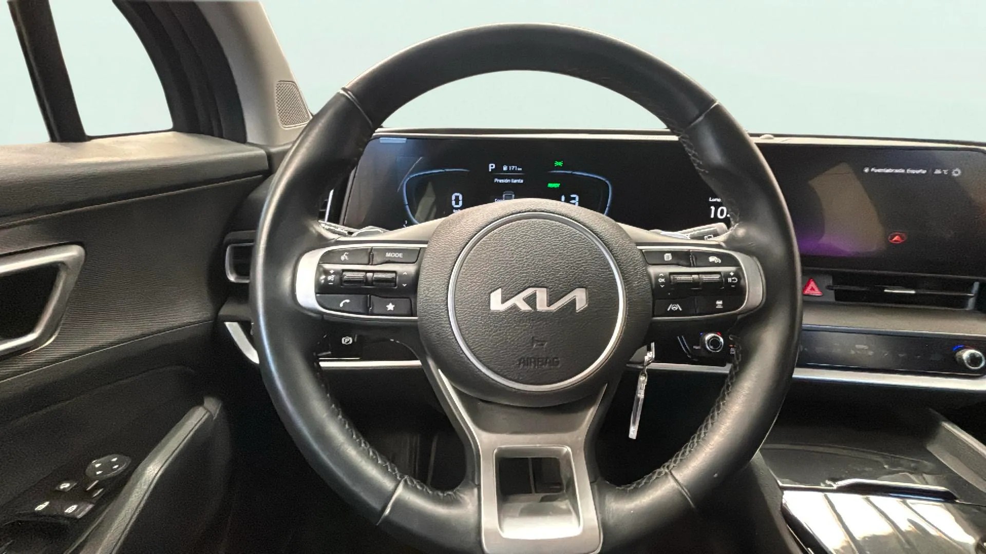 Kia Sportage 1.6 T-GDi HEV Drive 4x2 - foto 15