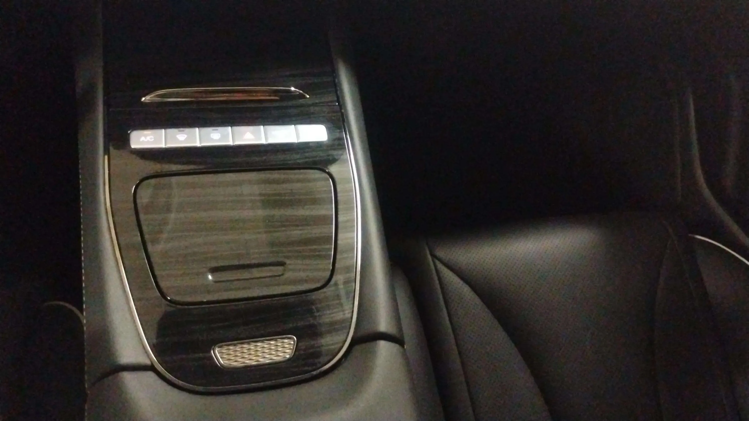 Omoda 5 Premium 1.6 T-GDi - foto 23