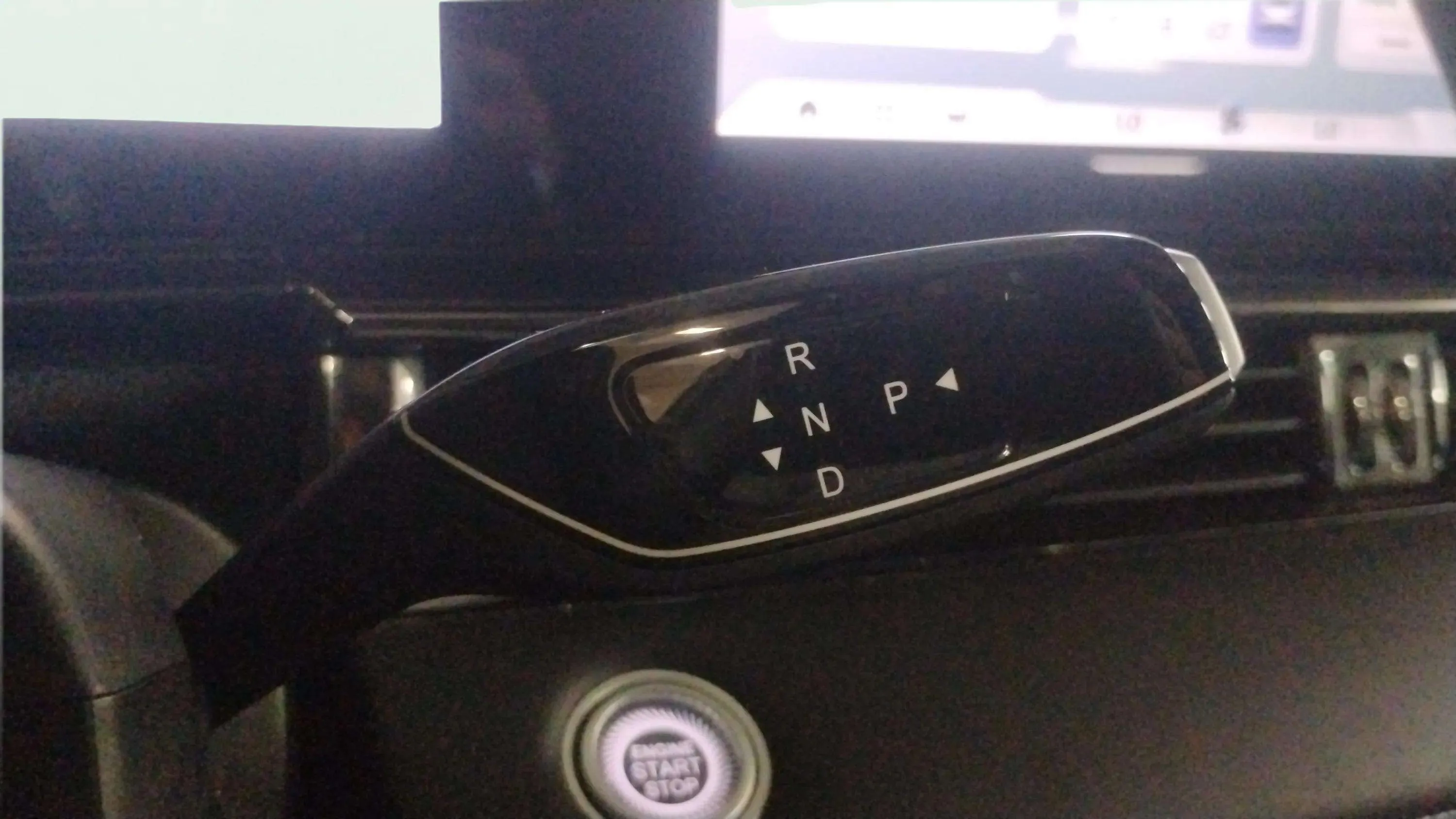 Omoda 5 Premium 1.6 T-GDi - foto 28