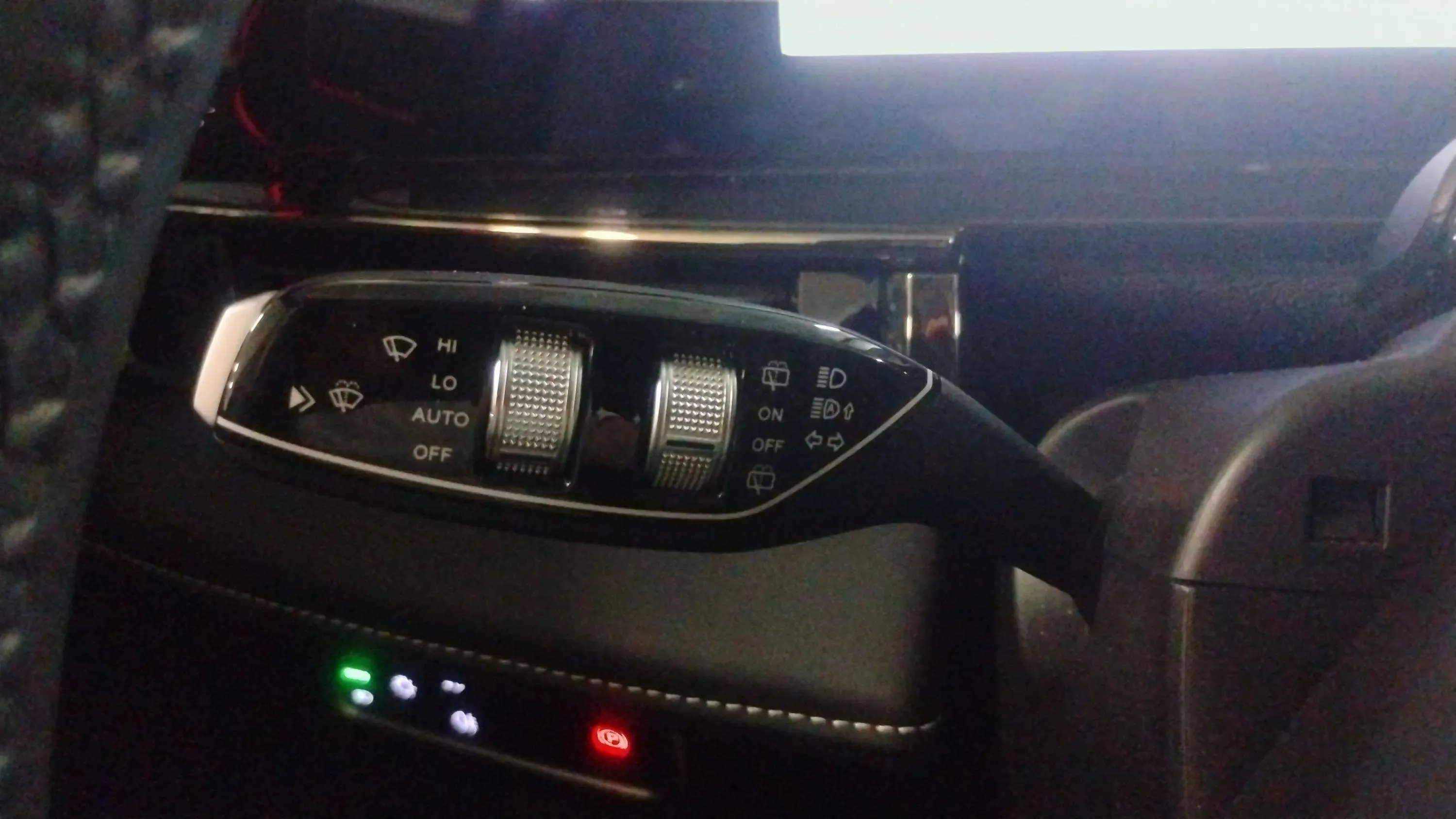 Omoda 5 Premium 1.6 T-GDi - foto 27
