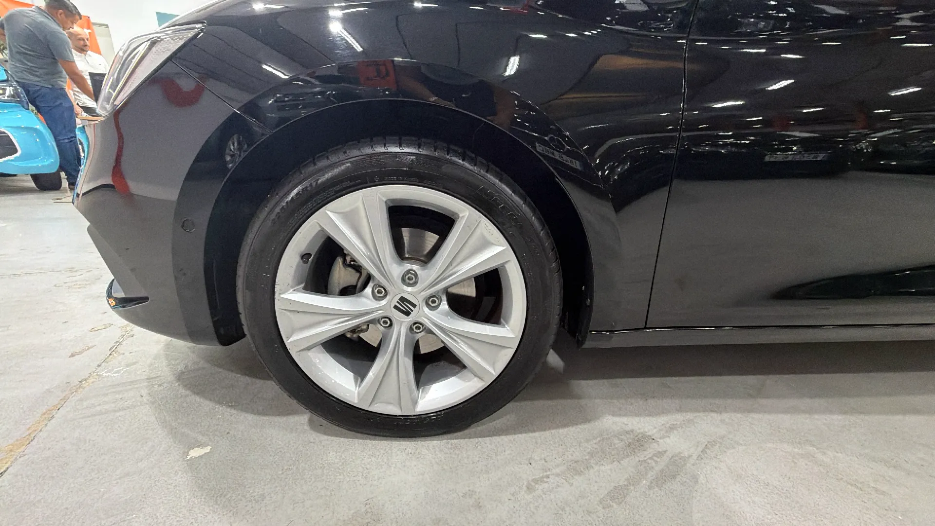 SEAT León 1.5 TSI FR 25 Aniversario - foto 14