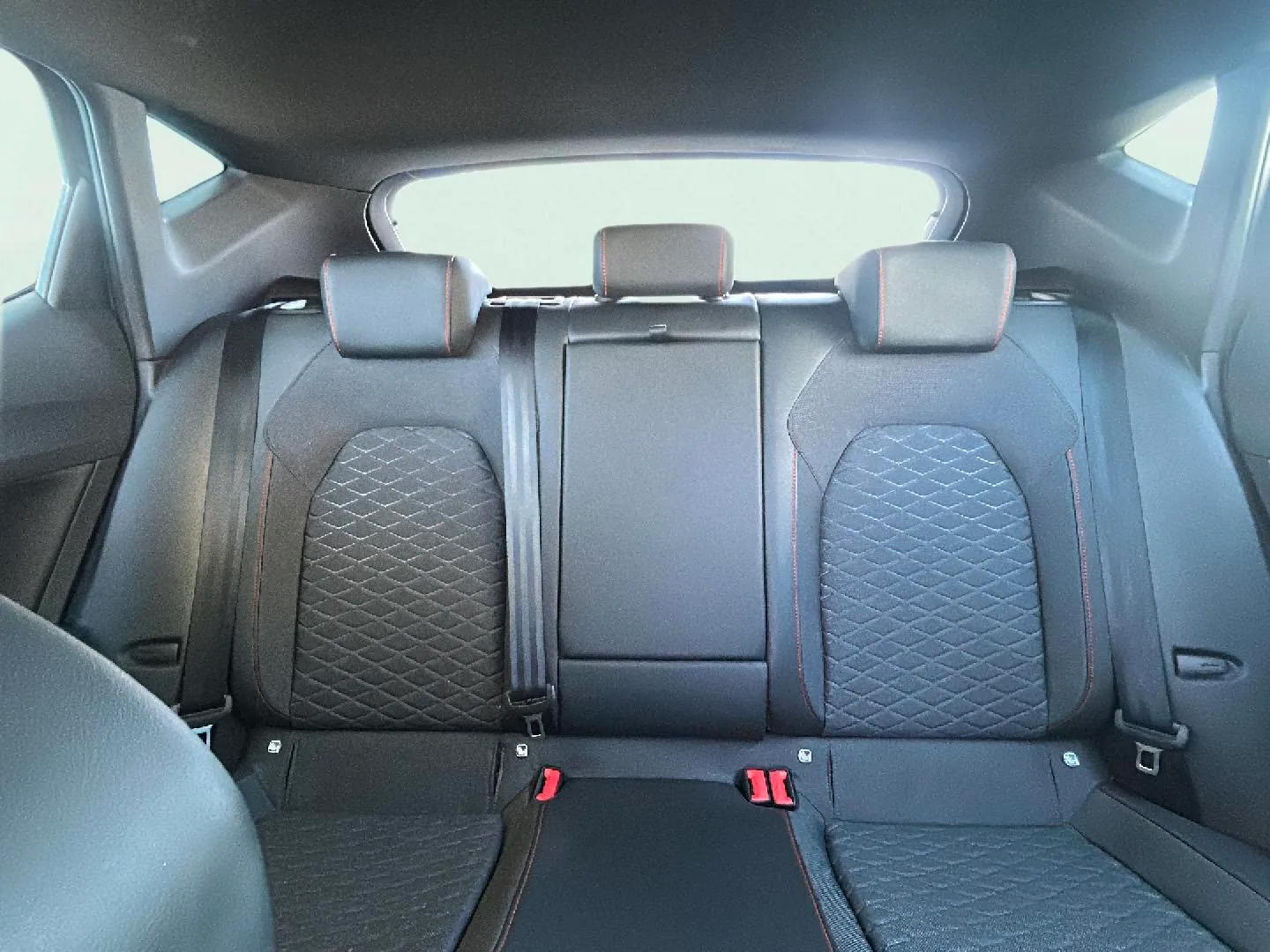 SEAT León 1.5 TSI FR 75 Aniversario - foto 13