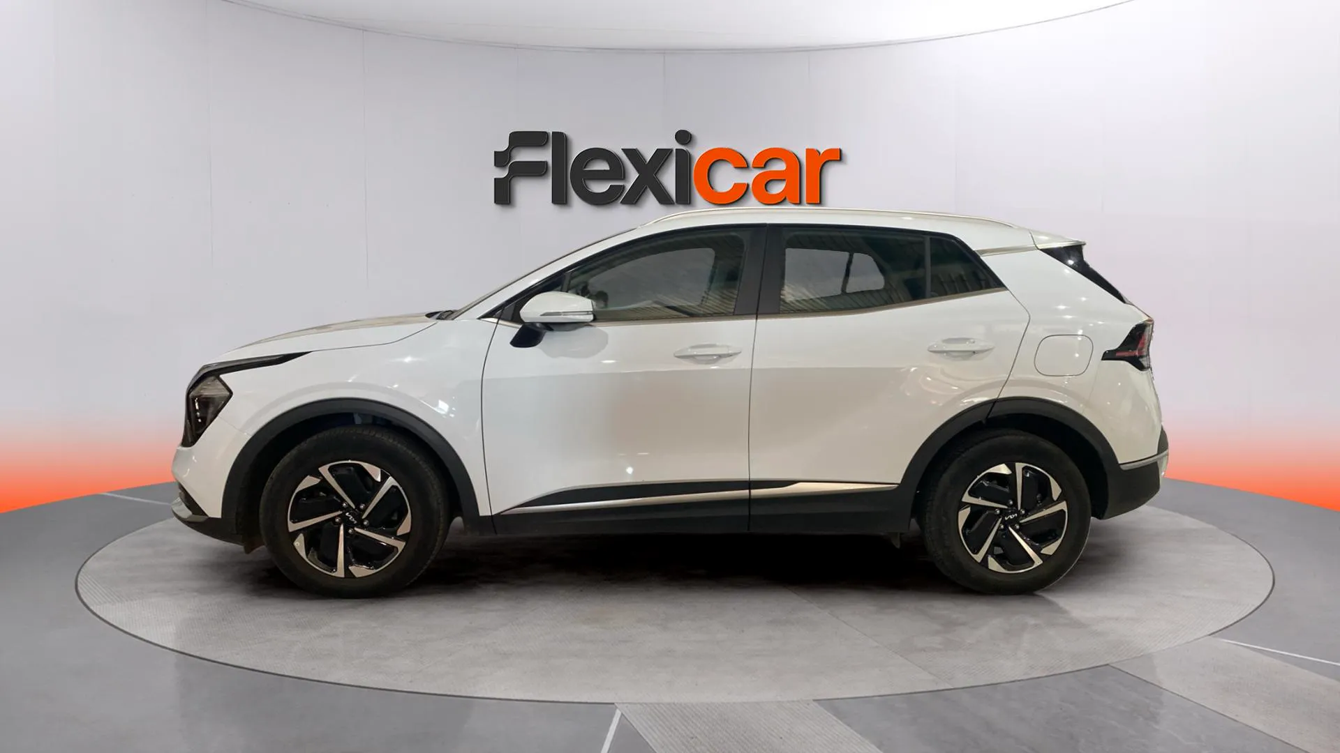 Kia Sportage 1.6 T-GDi HEV Drive 4x2 - foto 3