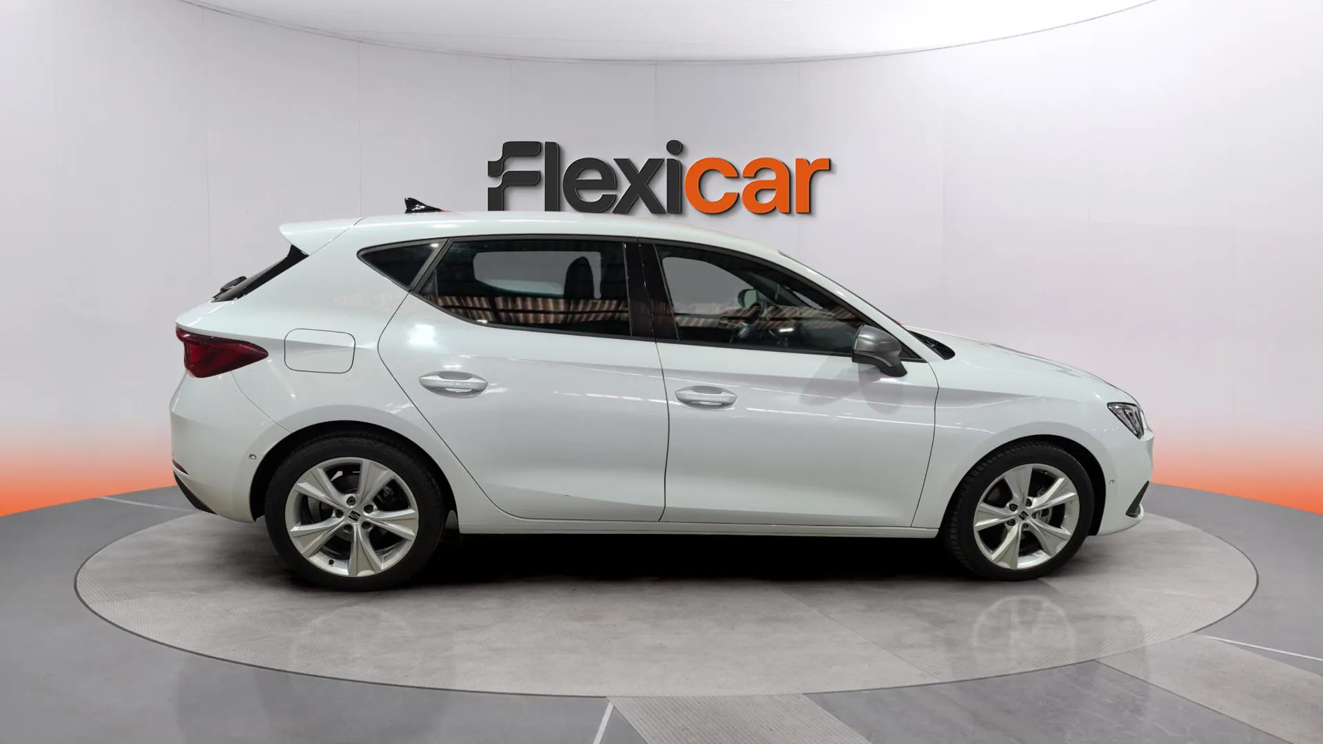 SEAT León 1.5 TSI FR 25 Aniversario - foto 8