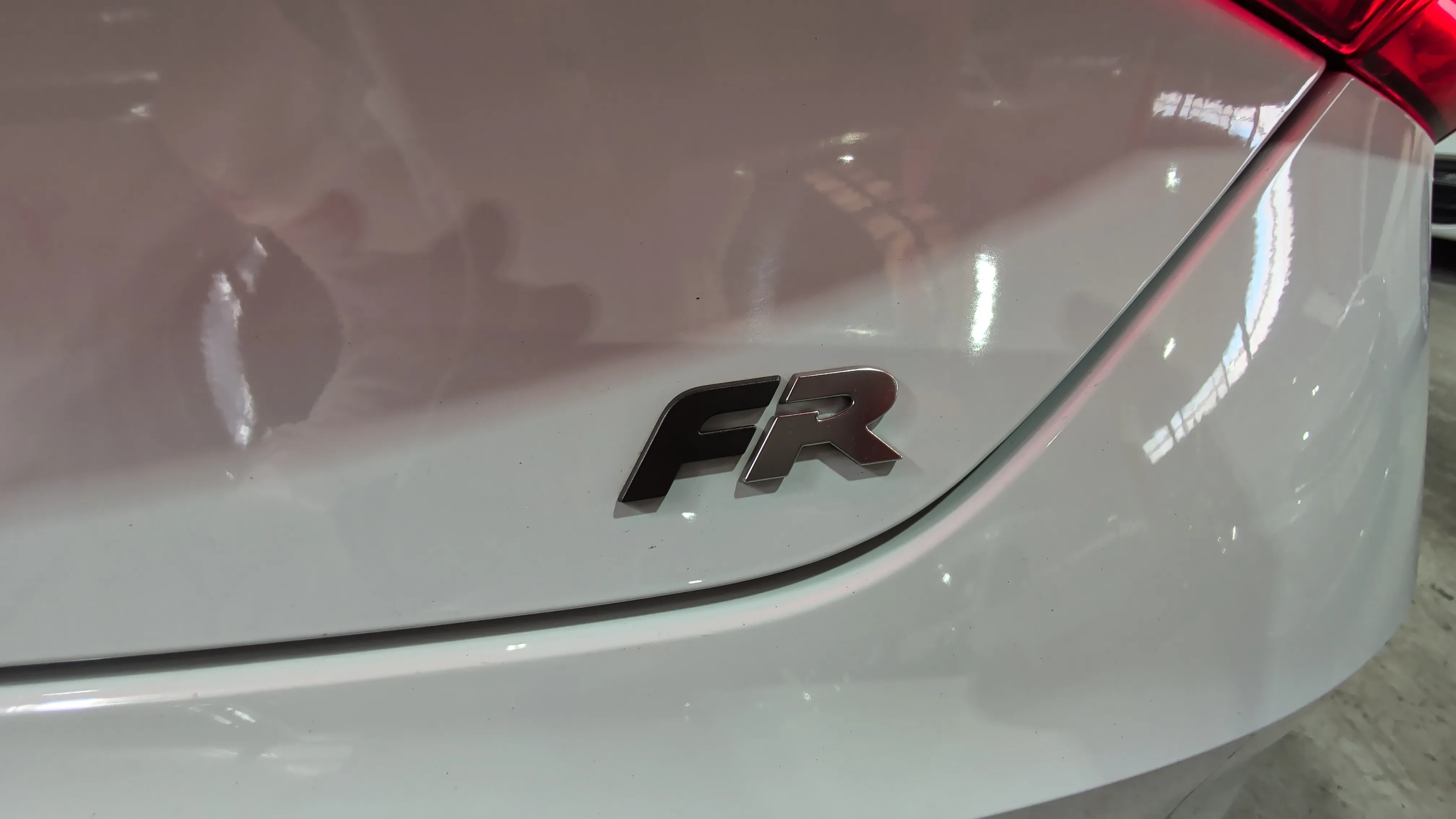 SEAT León 1.5 TSI FR 25 Aniversario - foto 26