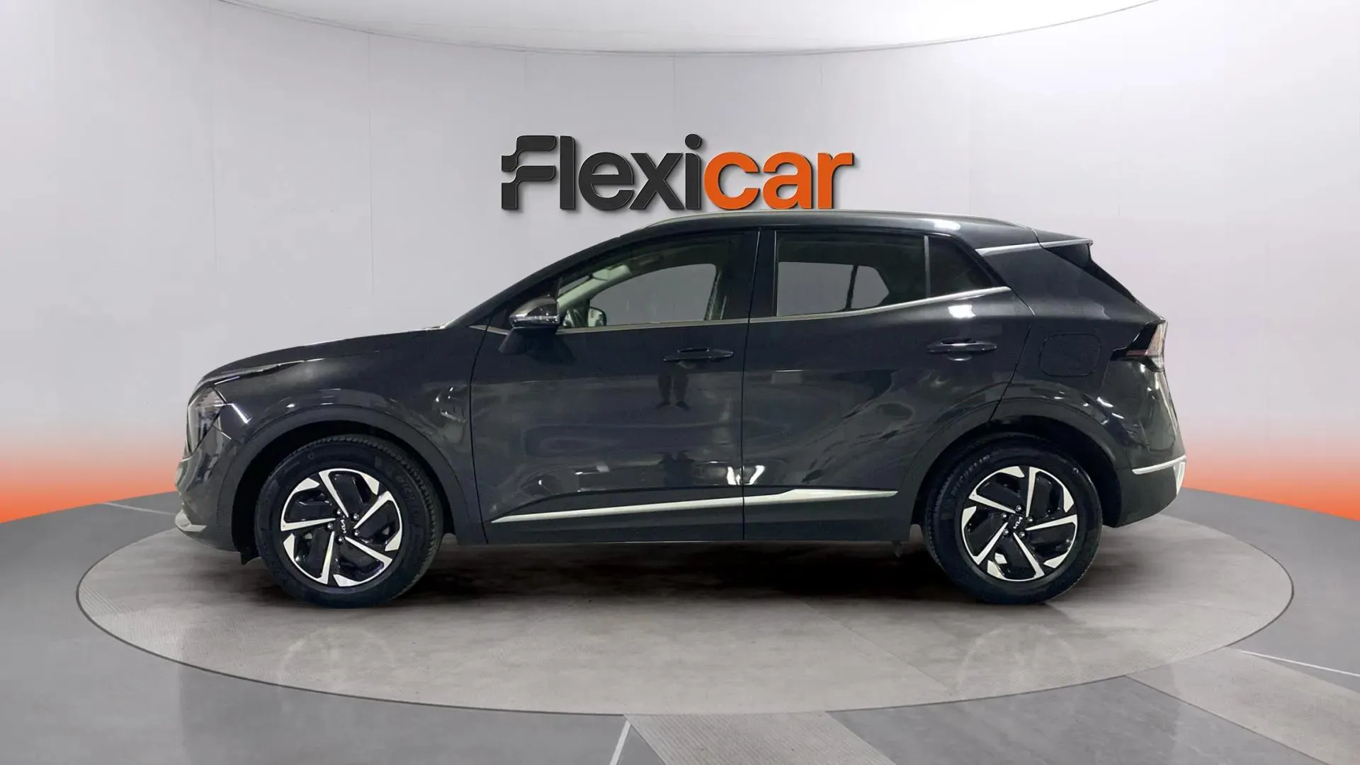 Kia Sportage 1.6 T-GDi HEV Drive 4x2 - foto 4