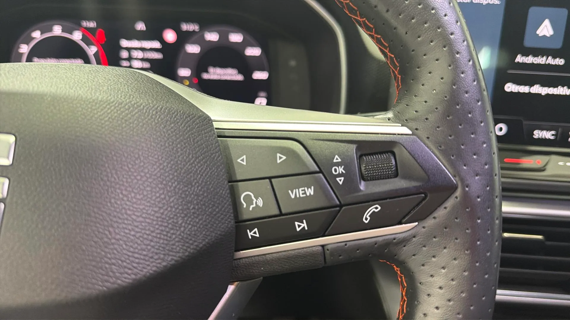 SEAT León 1.5 TSI FR 25 Aniversario - foto 11