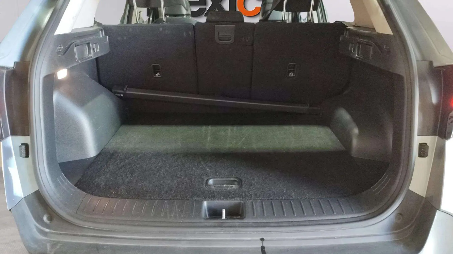Kia Sportage 1.6 T-GDi HEV Drive 4x2 - foto 18