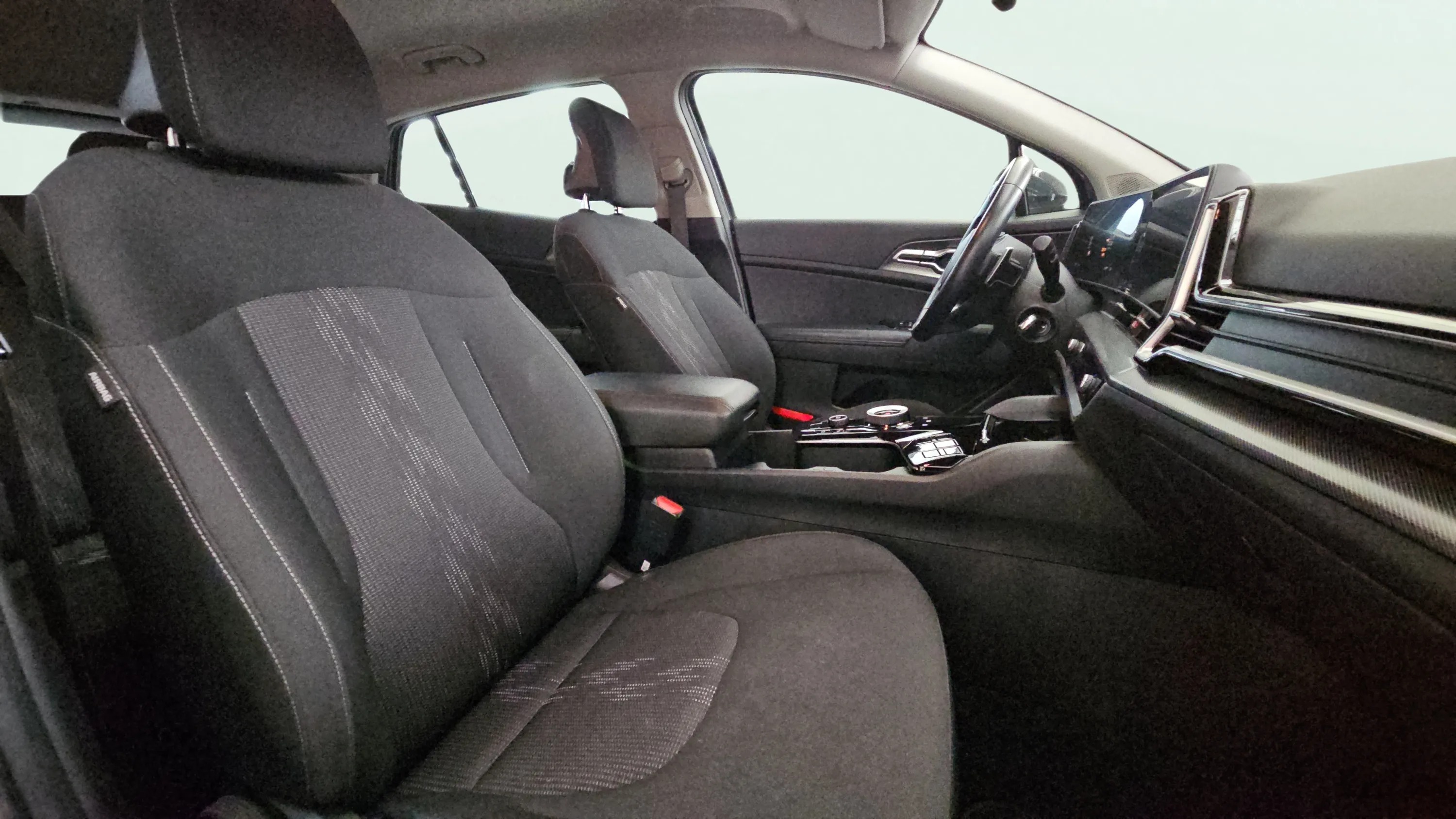 Kia Sportage 1.6 T-GDi HEV Drive 4x2 - foto 16