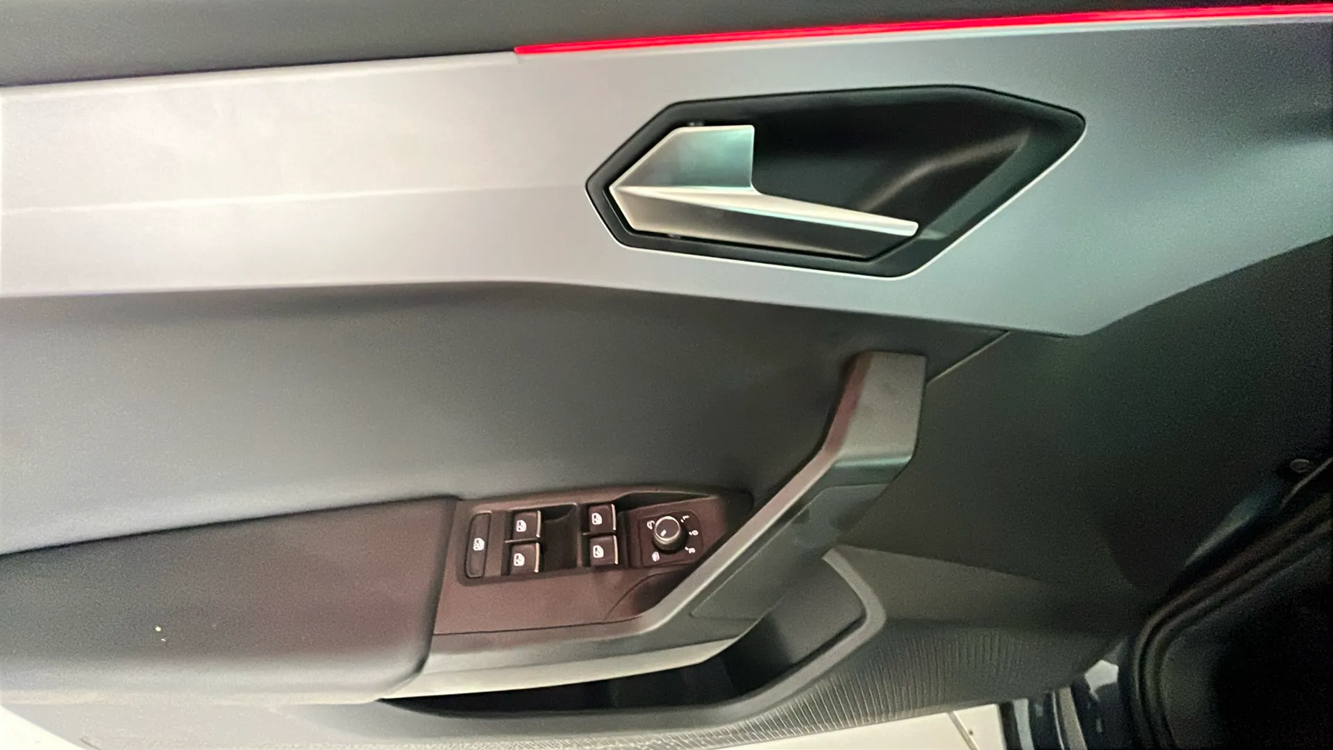 SEAT León 1.5 TSI FR 25 Aniversario - foto 21