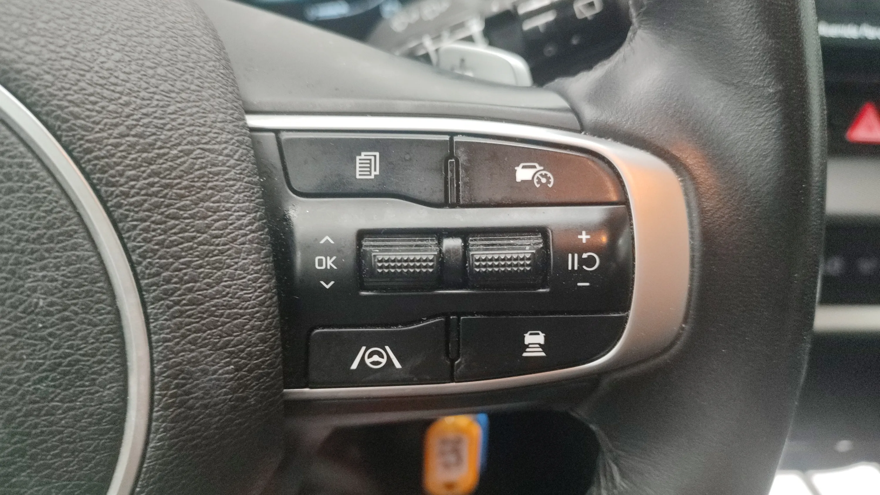 Kia Sportage 1.6 T-GDi HEV Drive 4x2 - foto 15