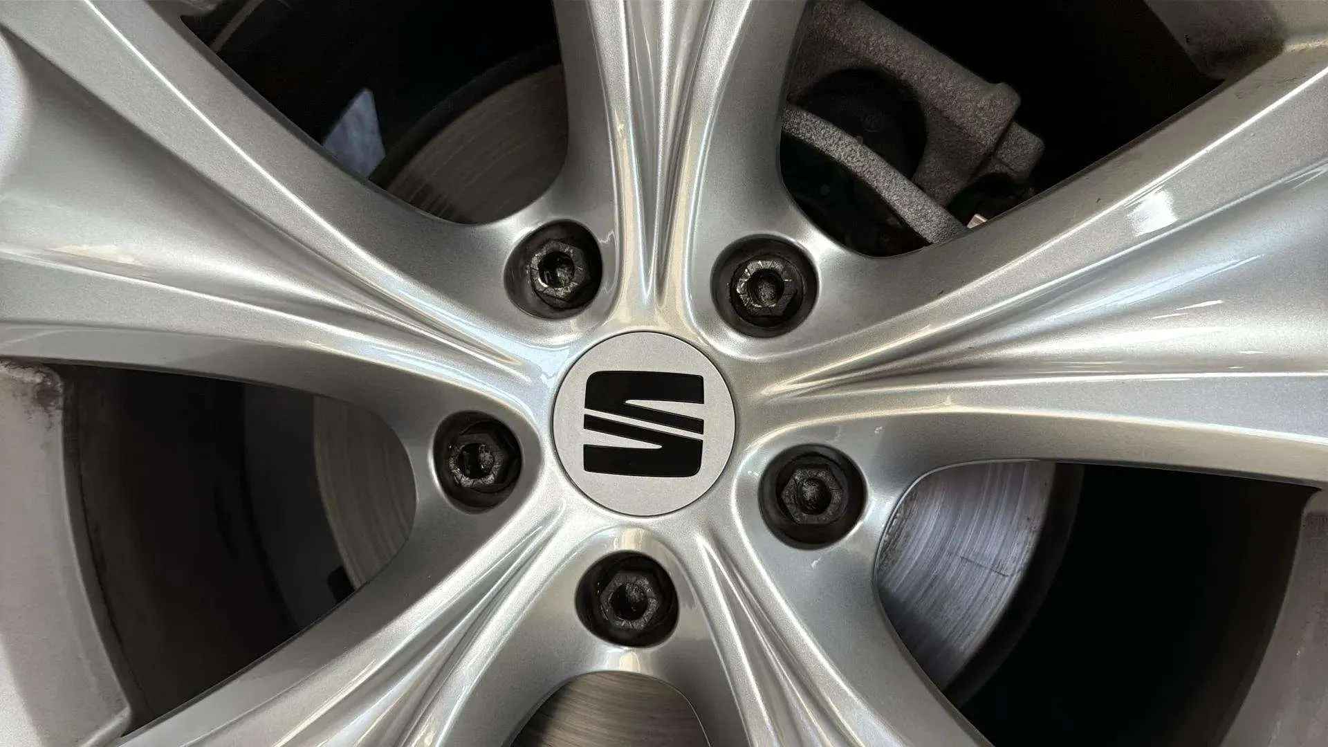 SEAT León 1.5 TSI FR 25 Aniversario - foto 9