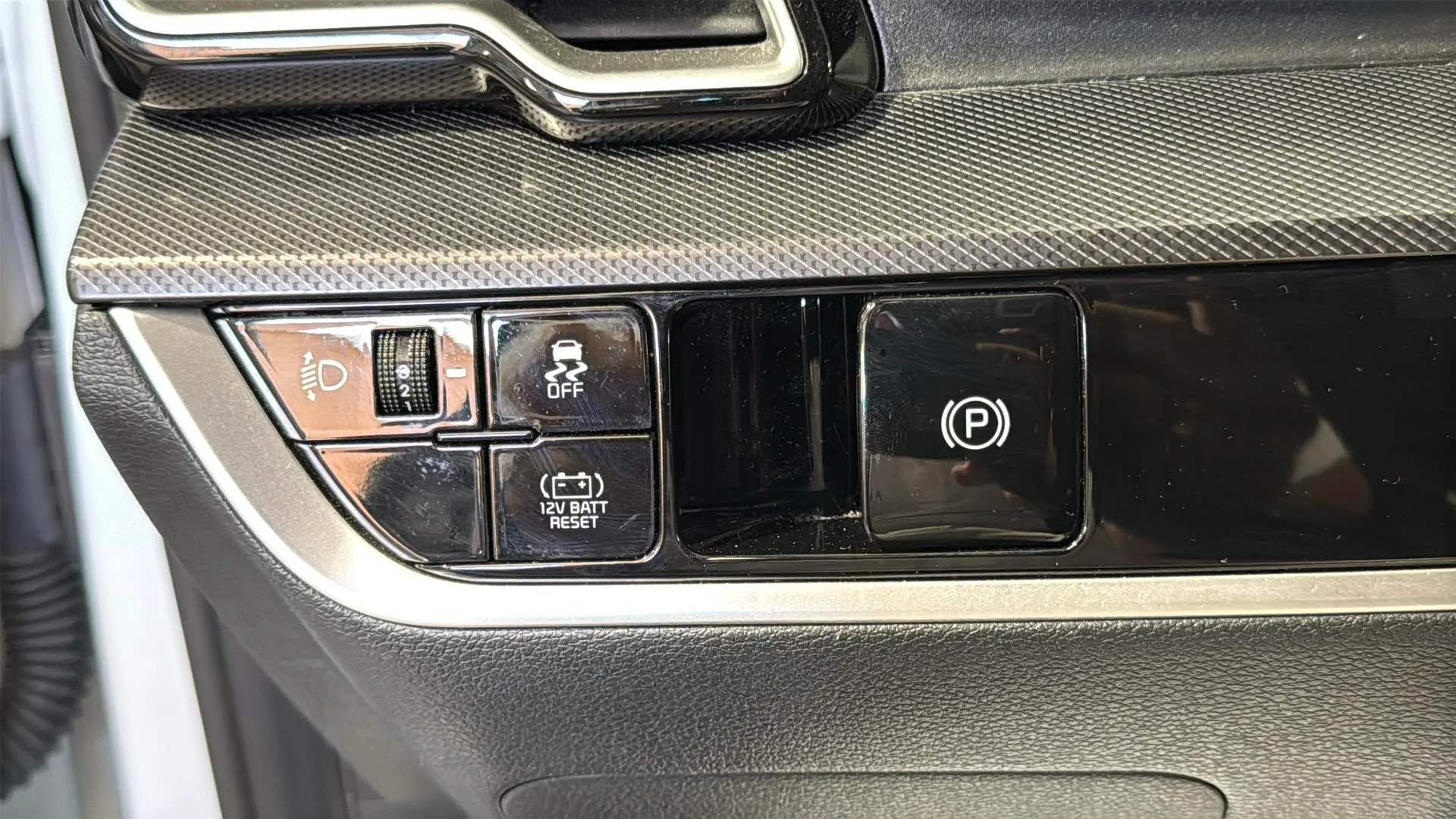 Kia Sportage 1.6 T-GDi HEV Drive 4x2 - foto 20