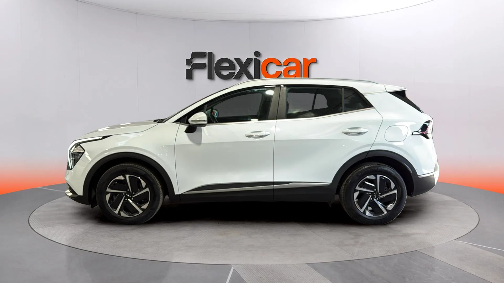 Kia Sportage 1.6 T-GDi HEV Drive 4x2 - foto 4