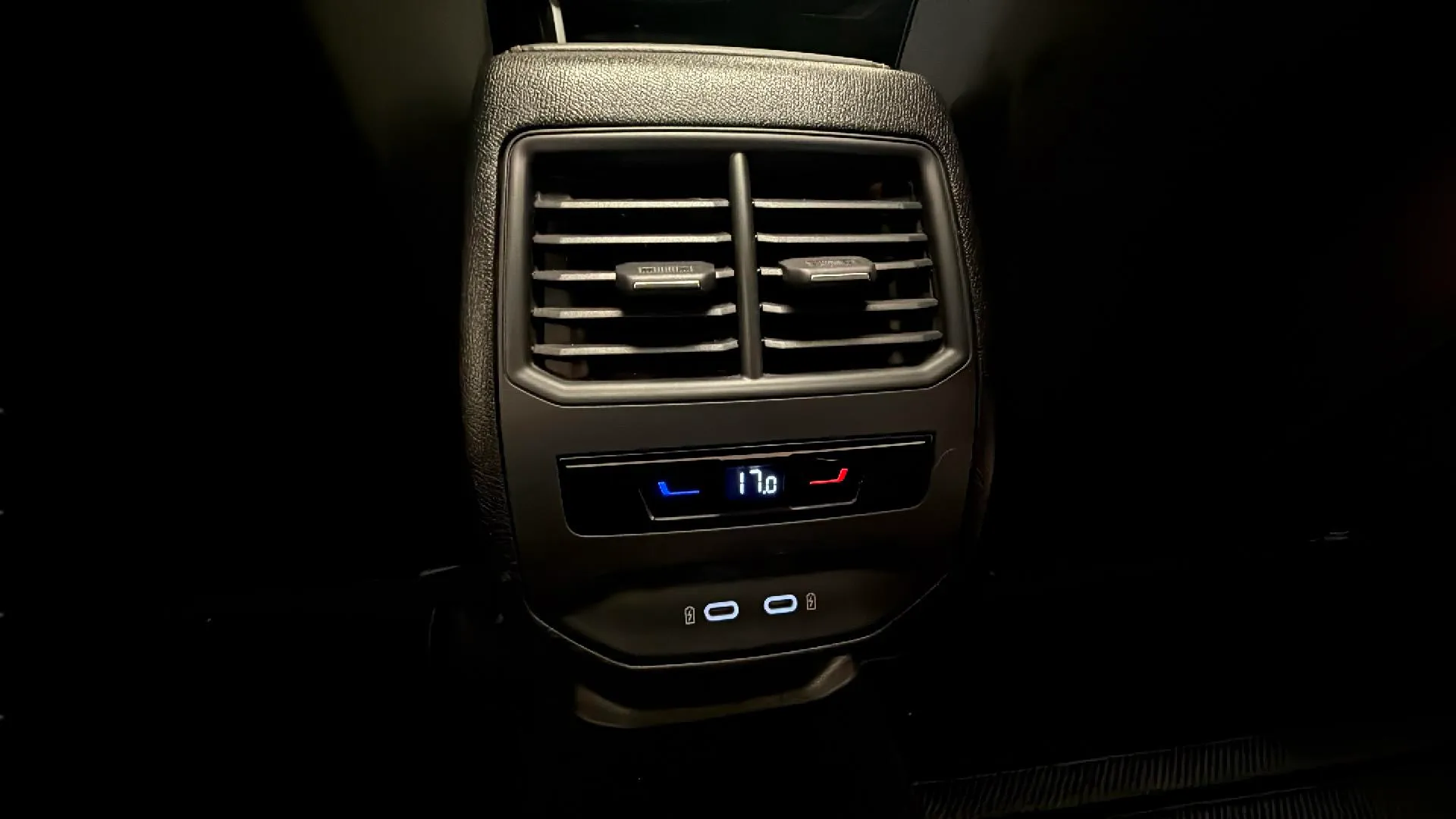 Cupra Formentor 1.5 TSI DSG - foto 24