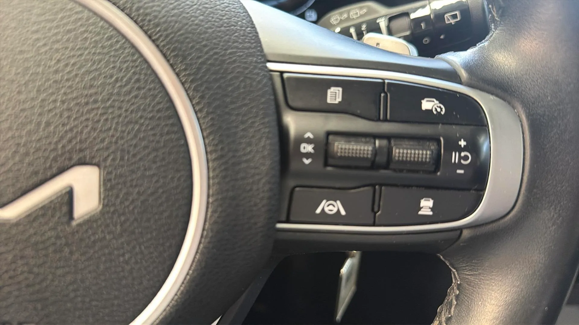 Kia Sportage 1.6 T-GDi HEV Drive 4x2 - foto 19