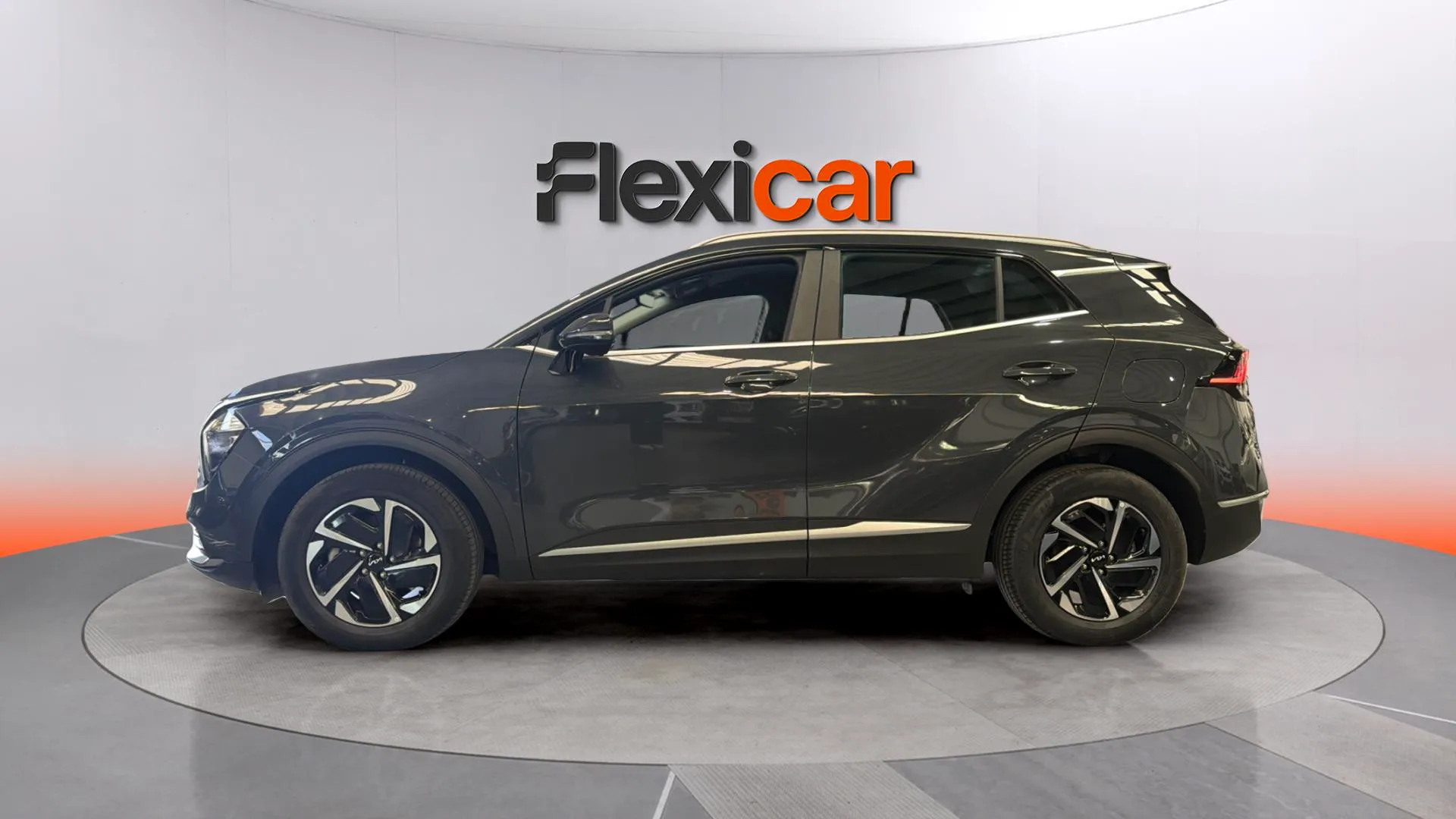 Kia Sportage 1.6 T-GDi HEV Drive 4x2 - foto 3